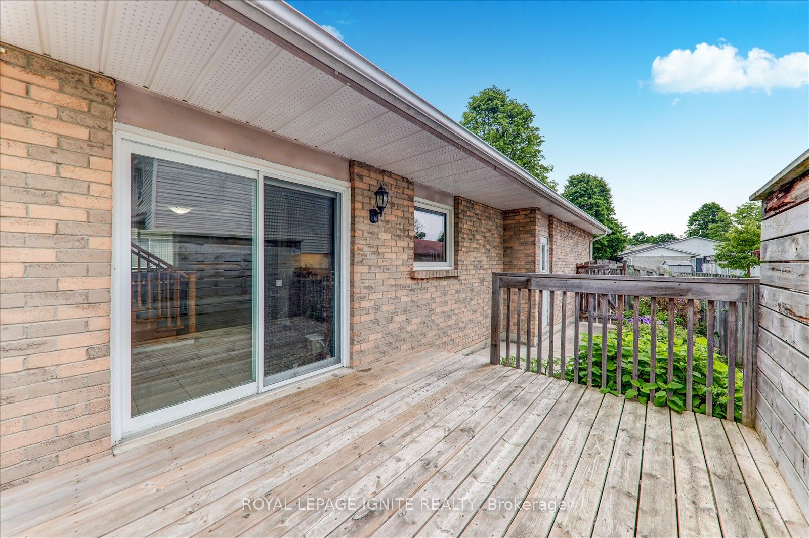 412 Prince Of Wales Drive Property Photo 33