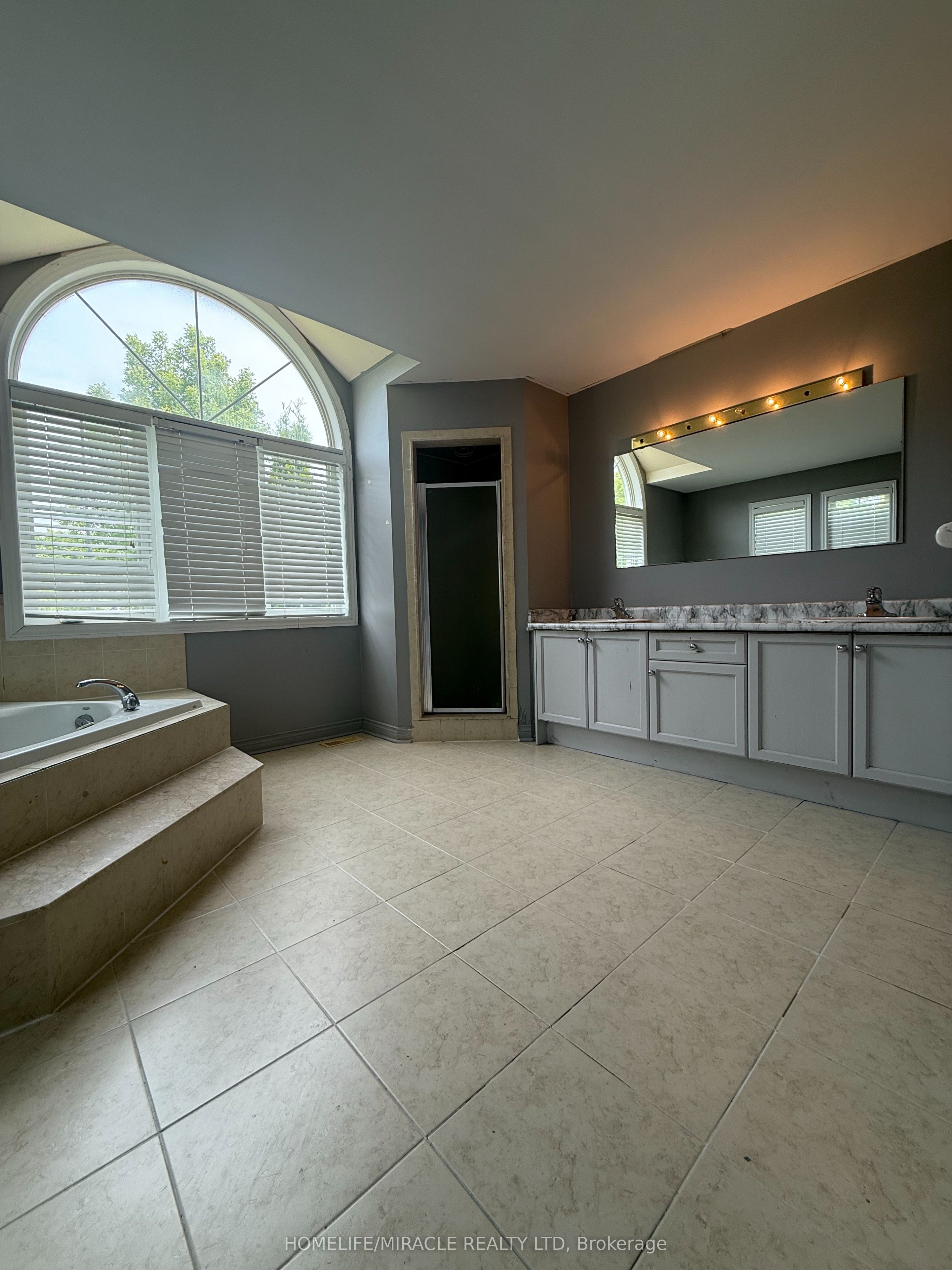 176 Tormina Boulevard Property Photo 16