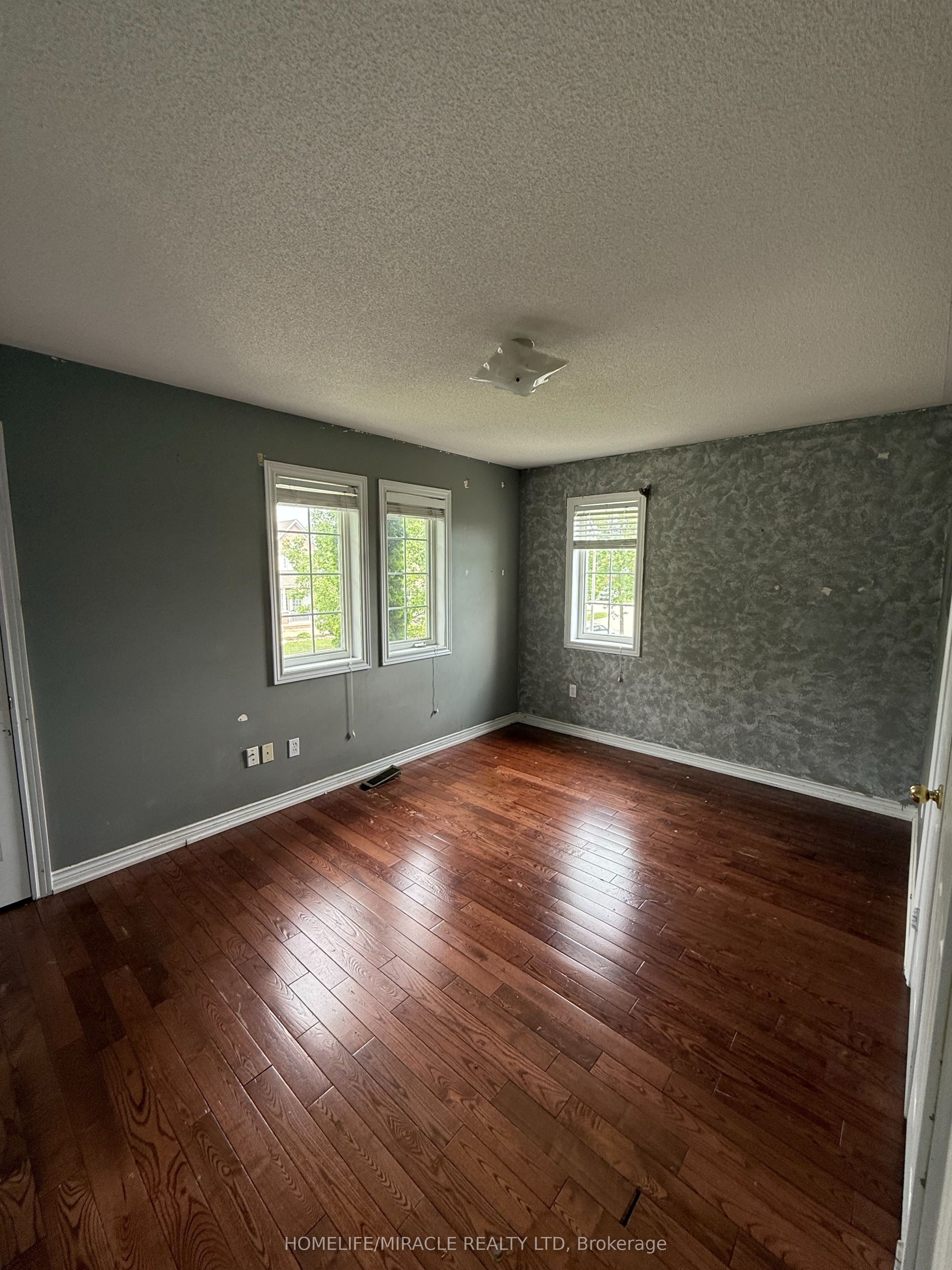 176 Tormina Boulevard Property Photo 23