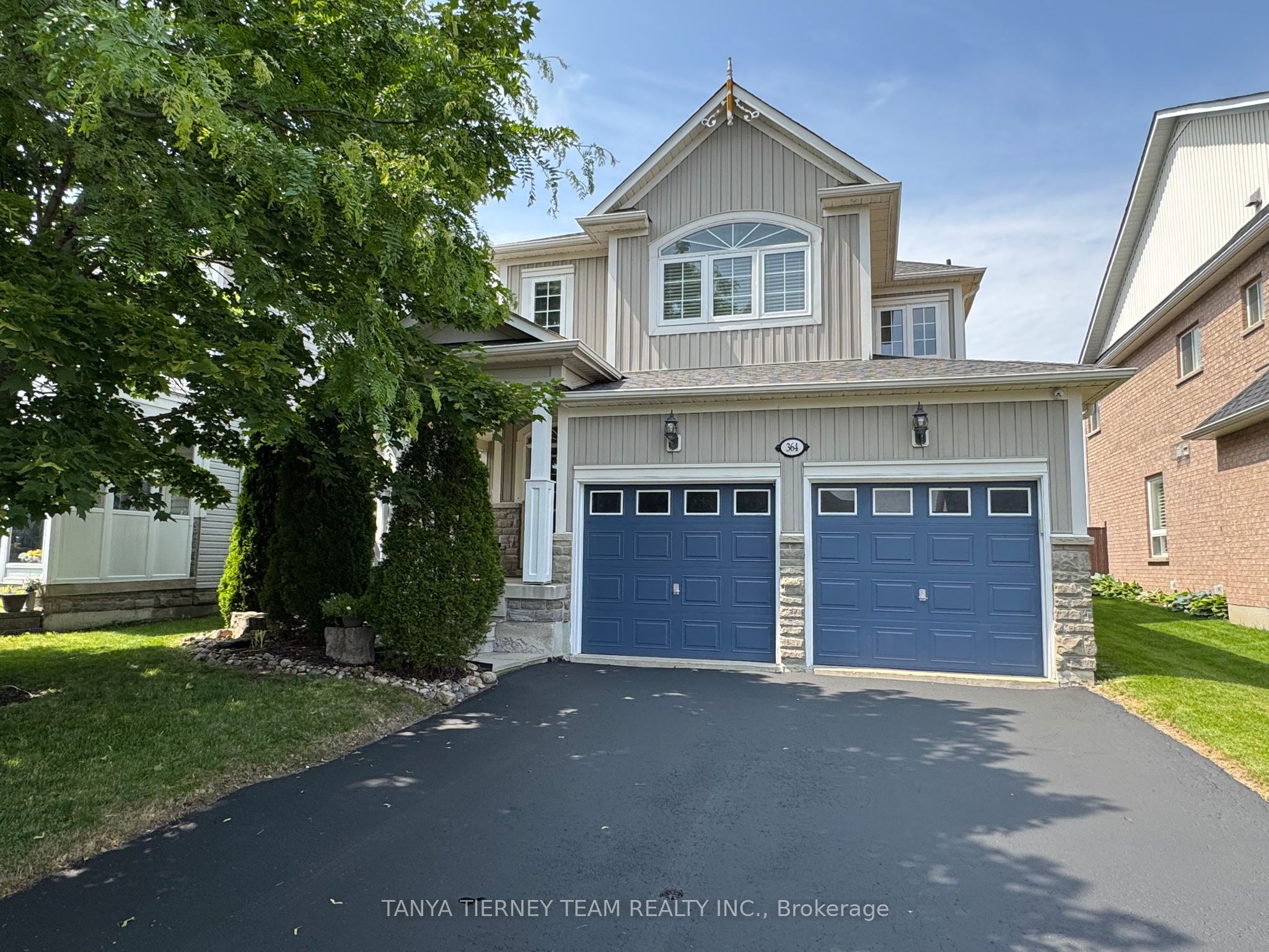 364 Carnwith Dr E Property Photo 1