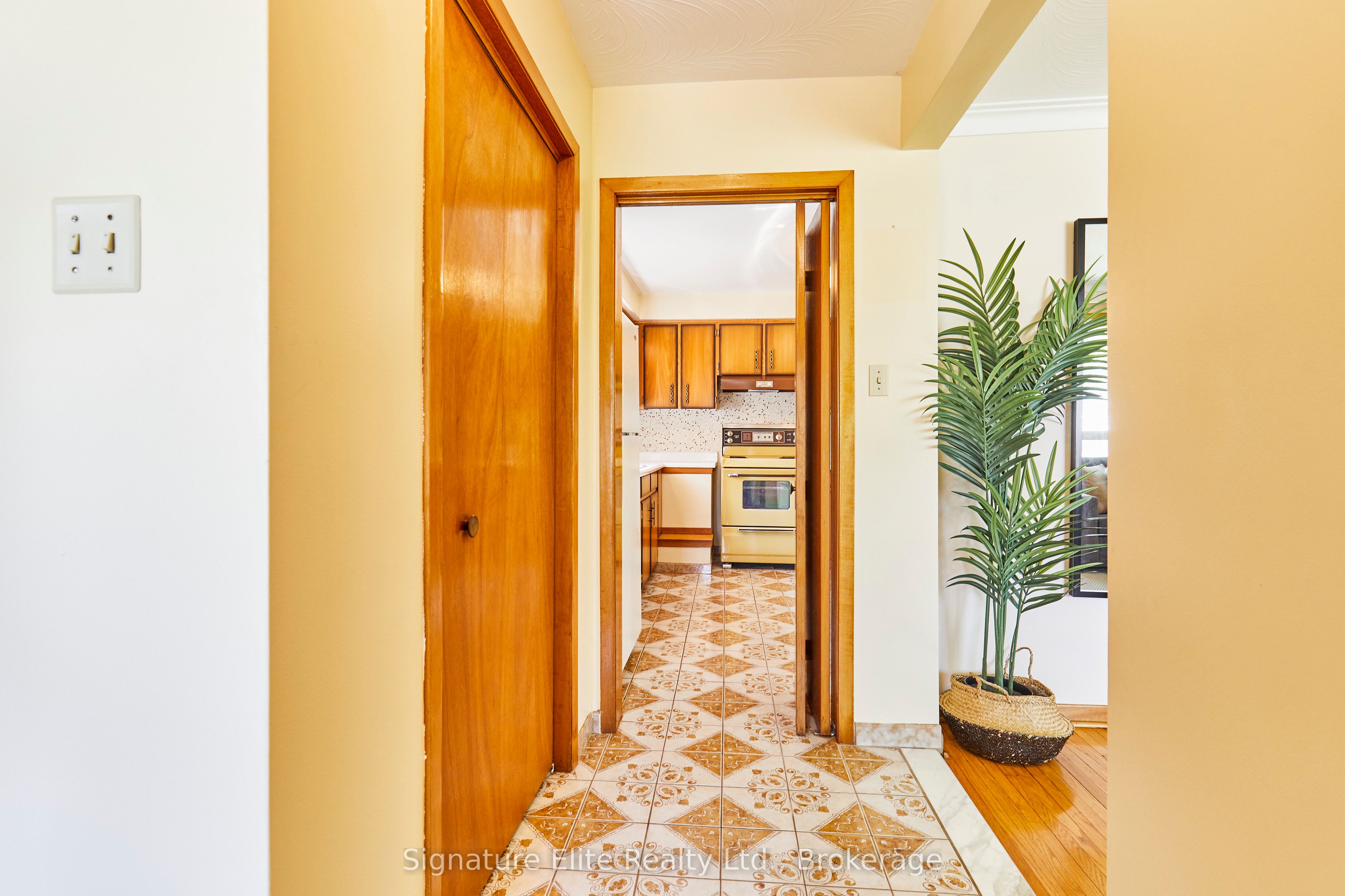 33 French Avenue Property Photo 3