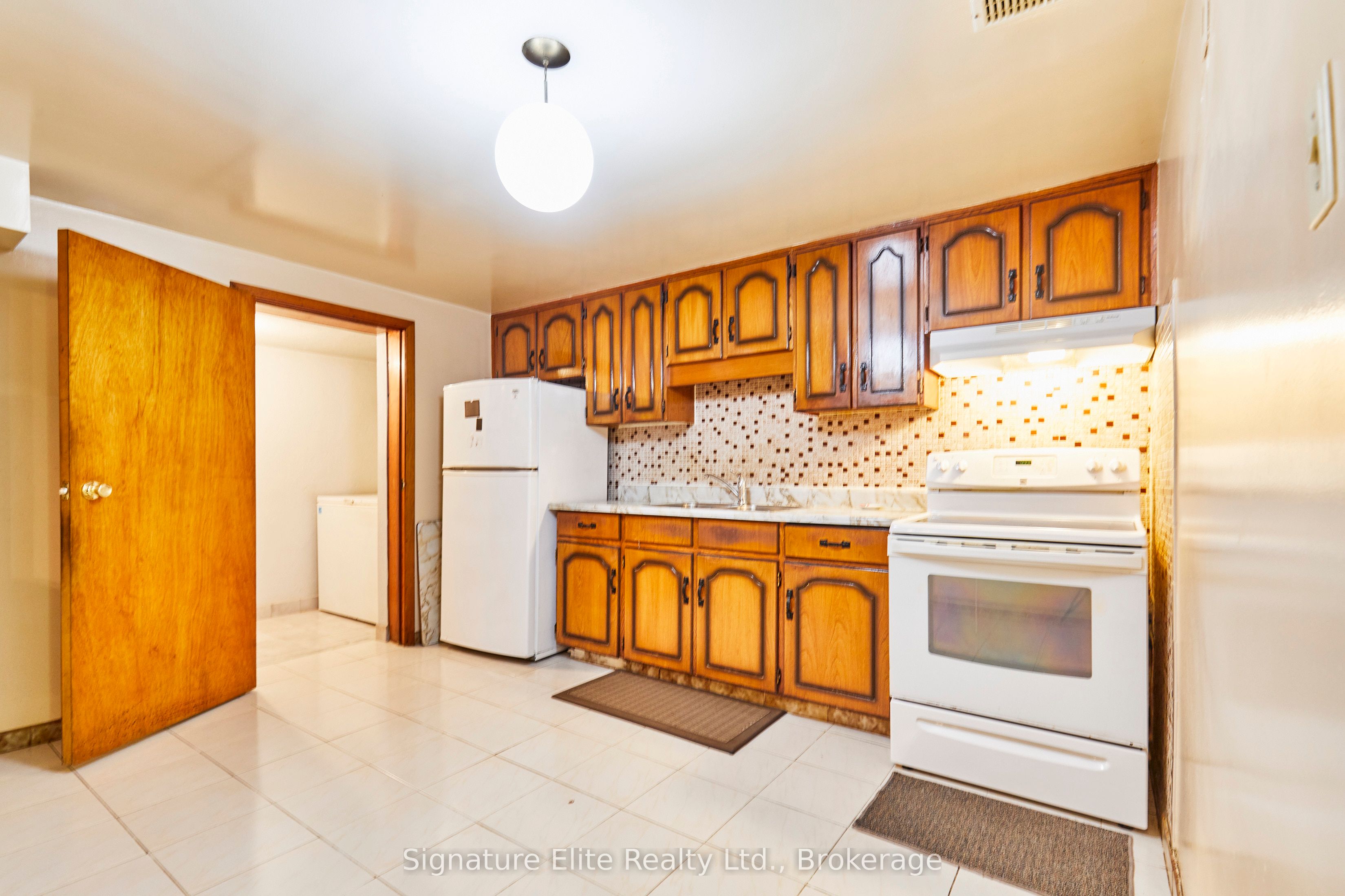 33 French Avenue Property Photo 24