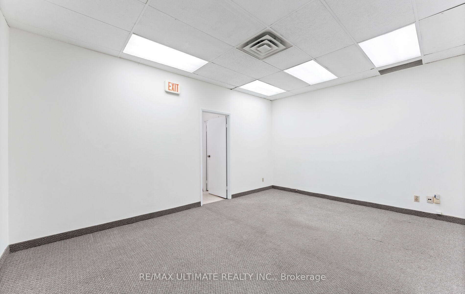 751 Pape Avenue Main Floor Property Photo 31