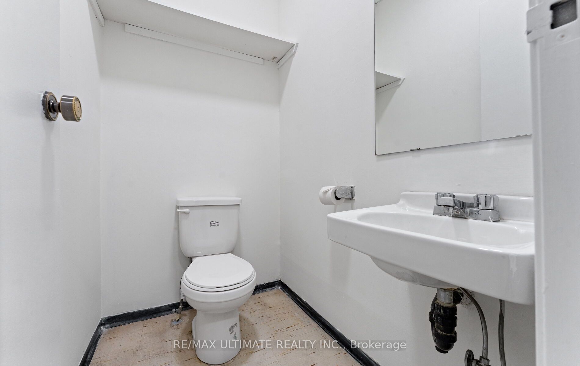 751 Pape Avenue Main Floor Property Photo 37