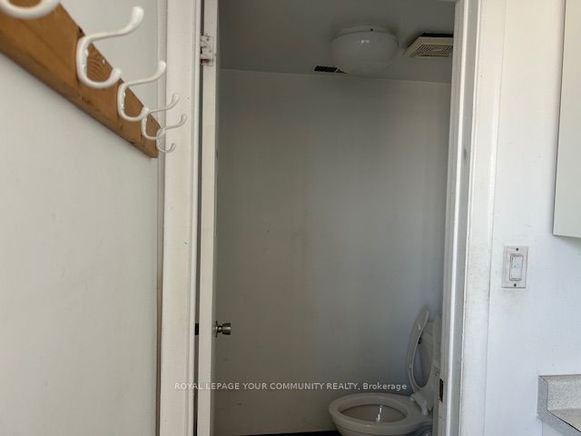 12 Golden Gate Court 1&2 Property Photo 15