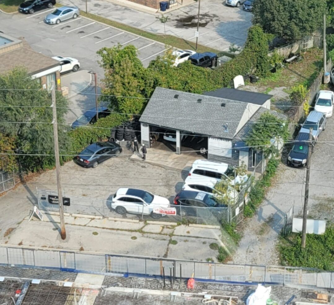 1610 Military Trail Property Photo 1