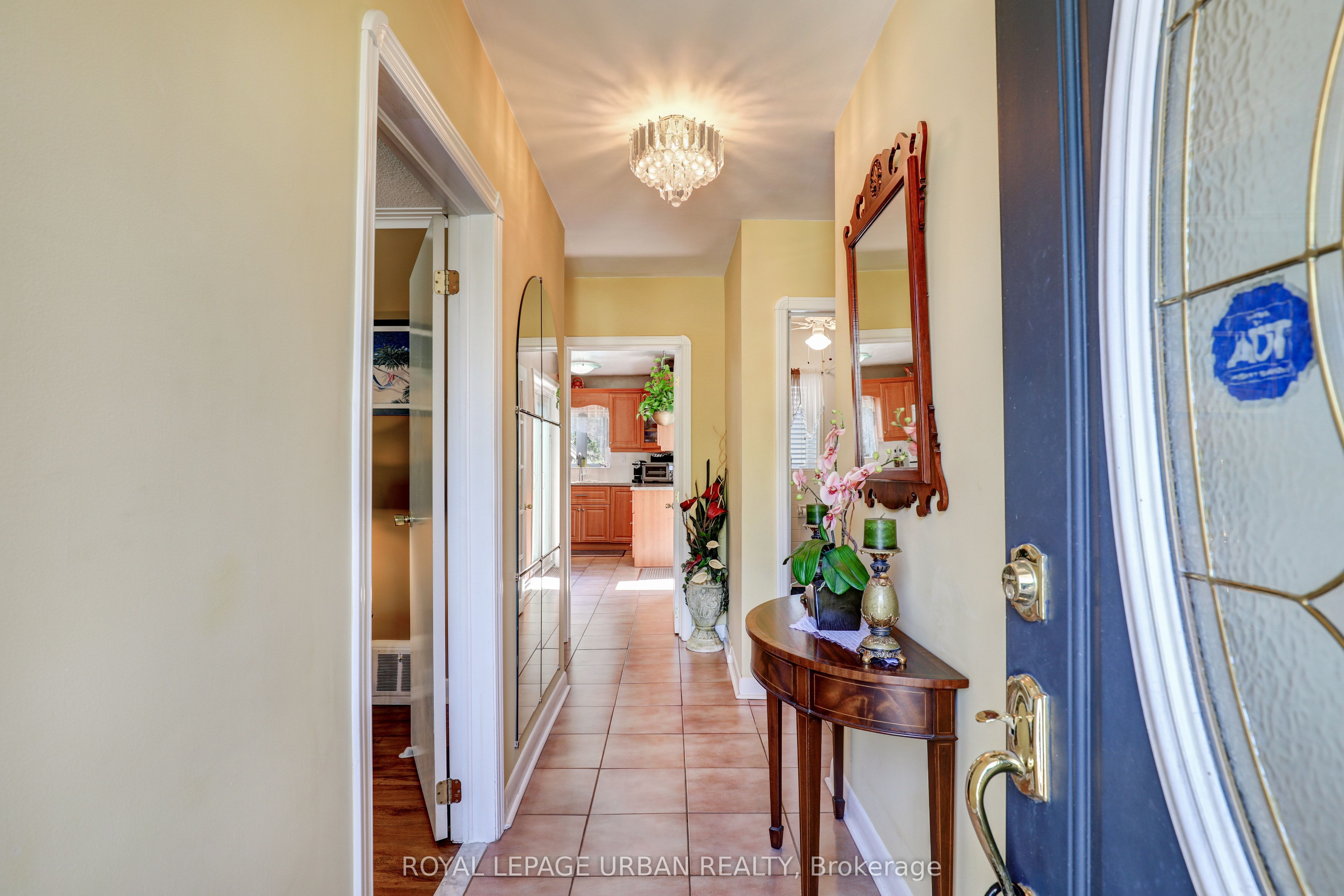 83 Adanac Drive Property Photo 11