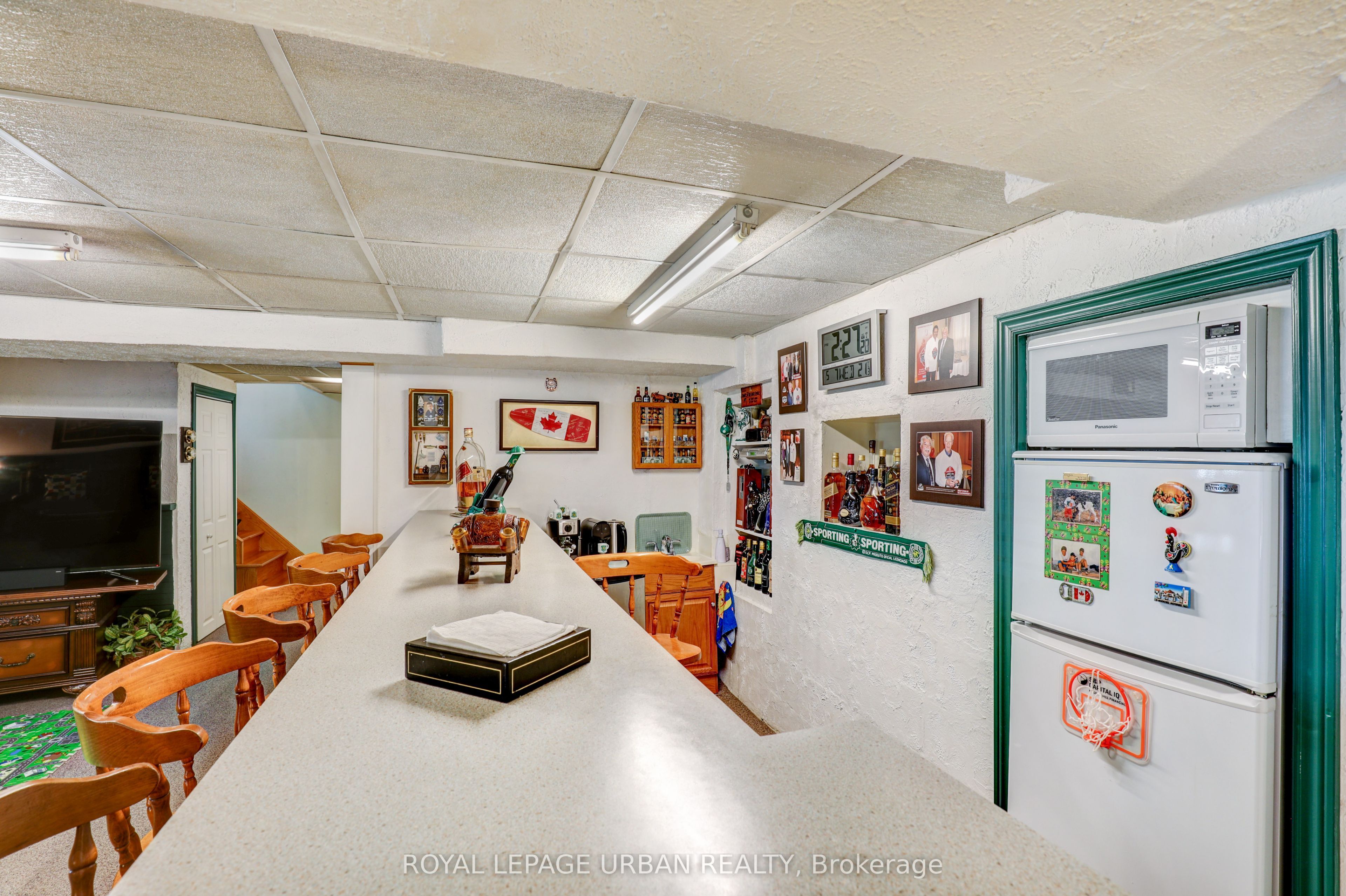 83 Adanac Drive Property Photo 30