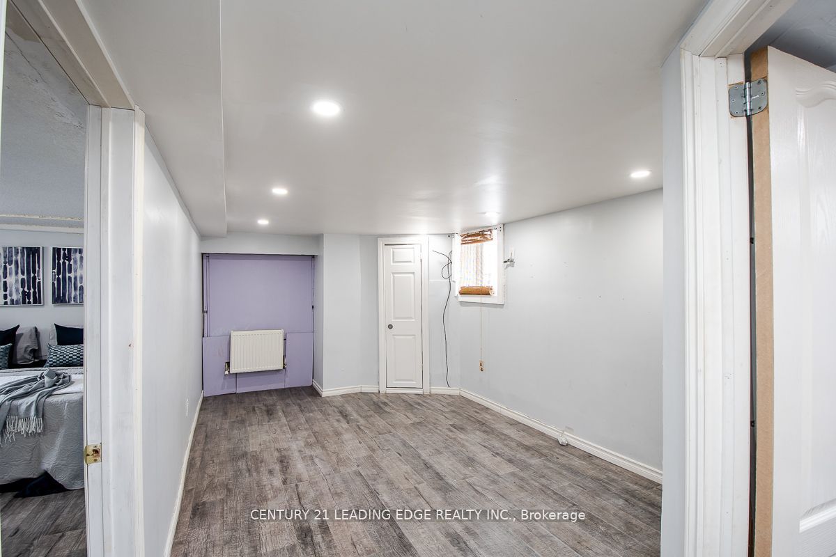 #main - 128 Summer Street Property Photo 22