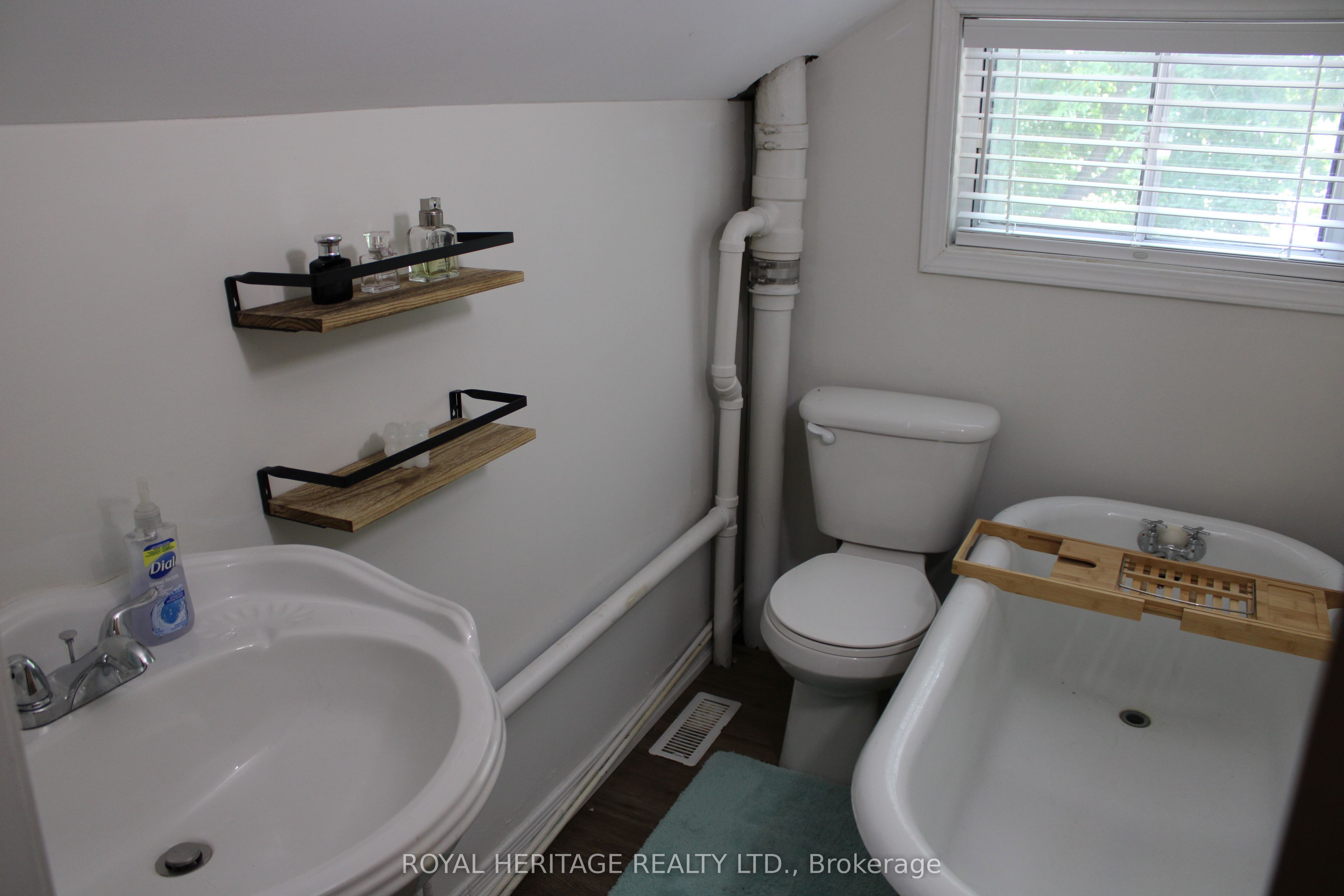228 Court Street Property Photo 15