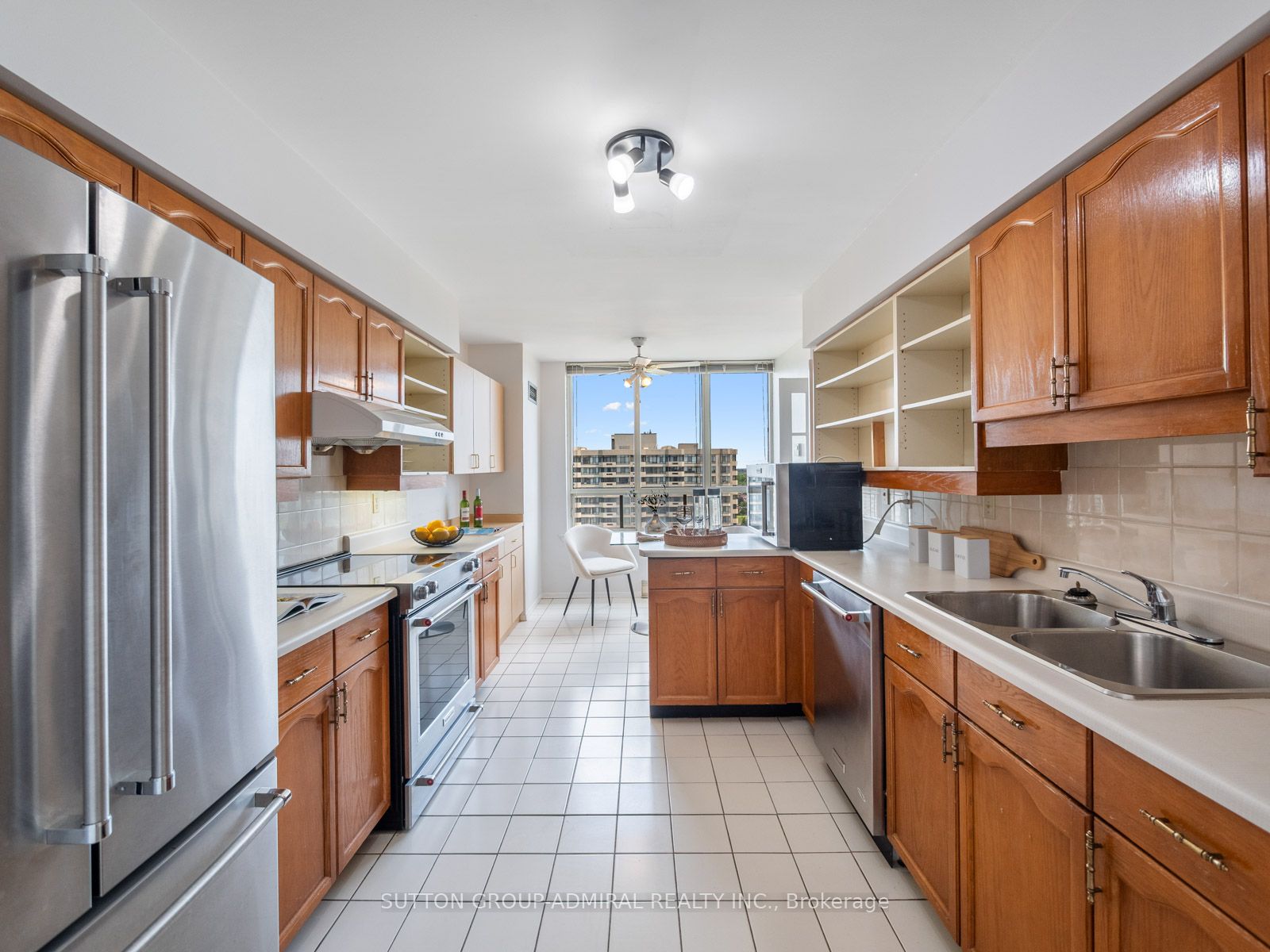 175 Bamburgh Circle 1904 Property Photo 6