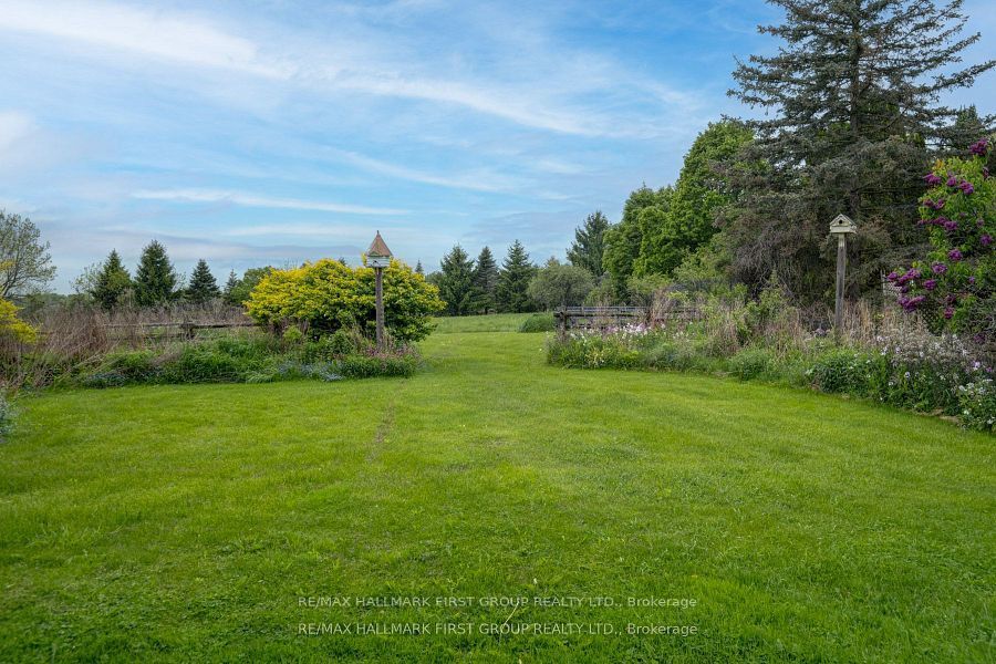 4870 Sideline 6 Road Property Photo 25