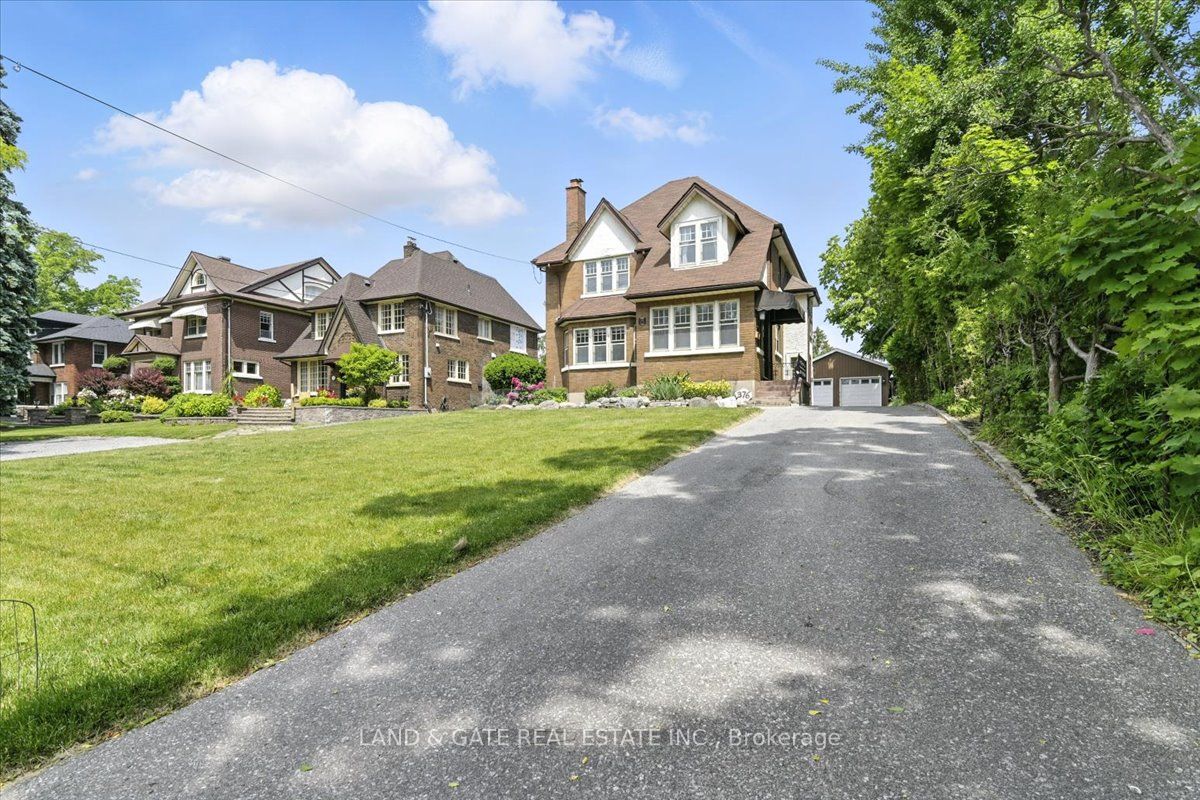 376 King Street E Property Photo 3