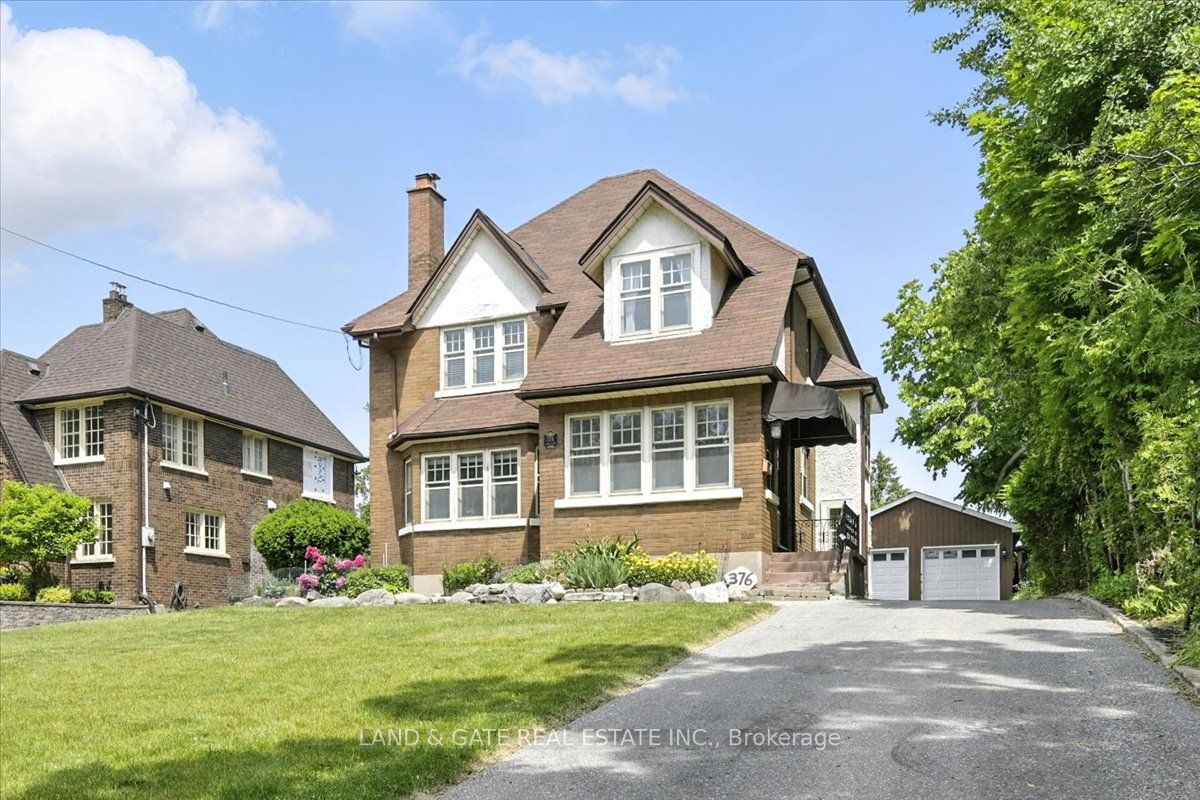 376 King Street E Property Photo 4