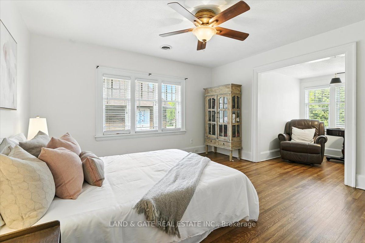 376 King Street E Property Photo 18