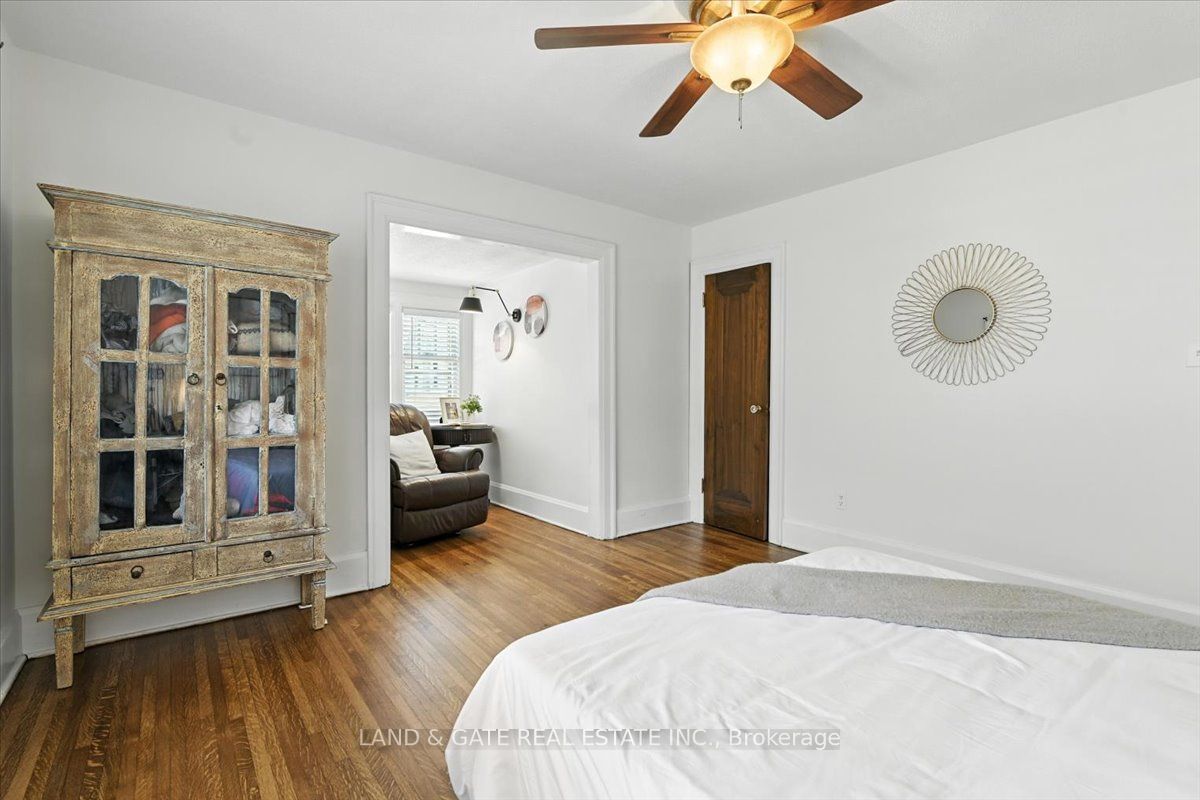 376 King Street E Property Photo 19