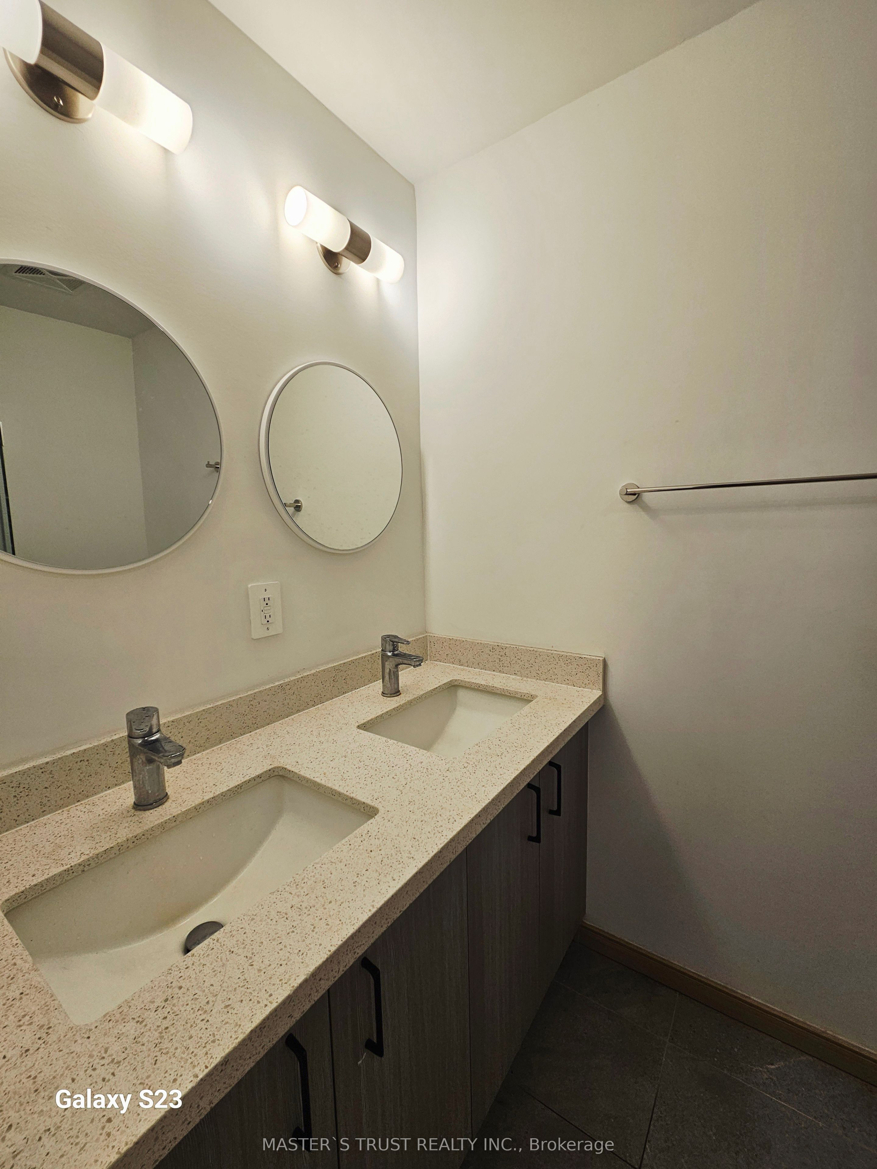 3423 Sheppard Avenue E C1- 306 Property Photo 5