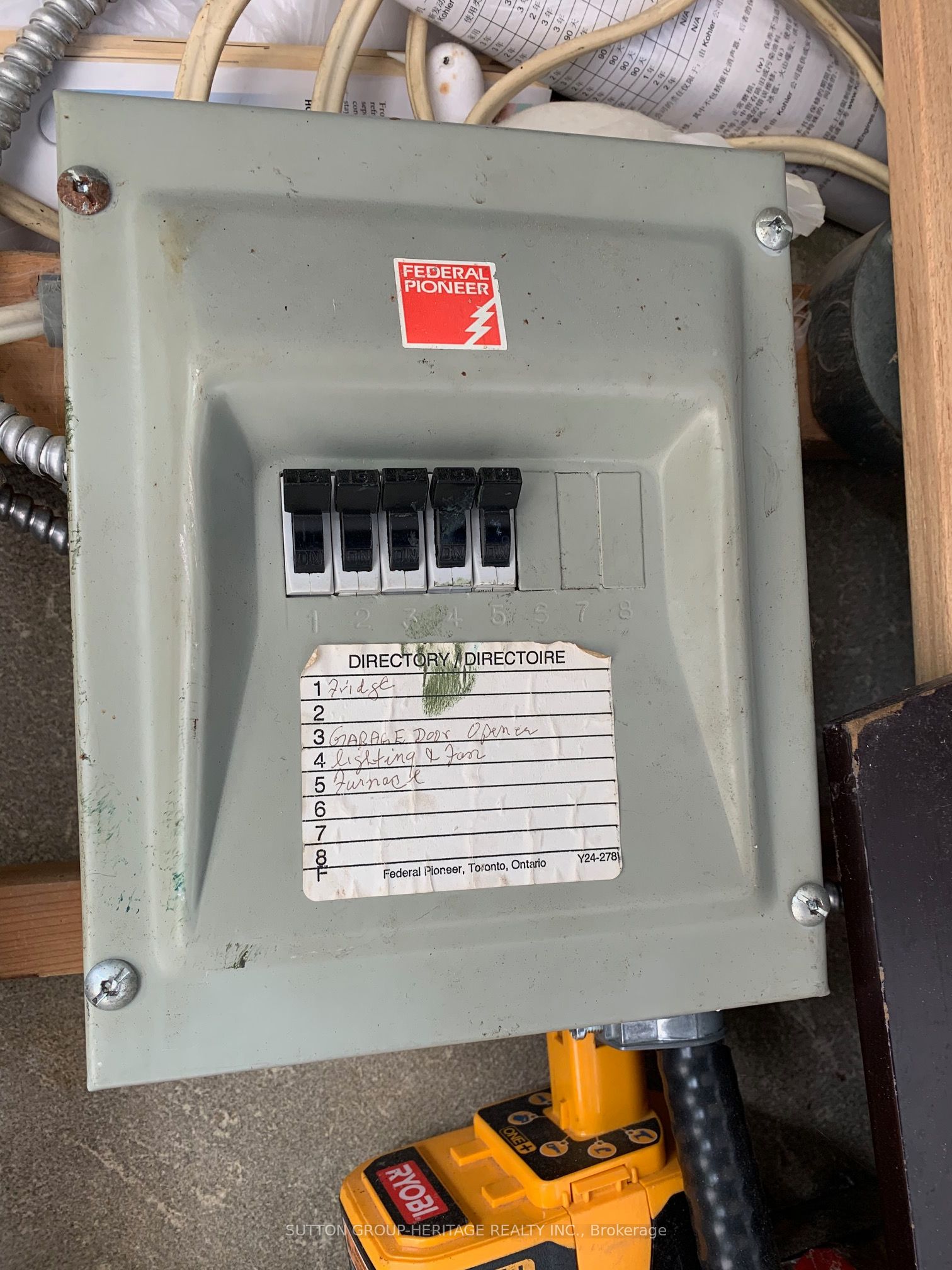 693 Old Harwood Avenue Property Photo 5