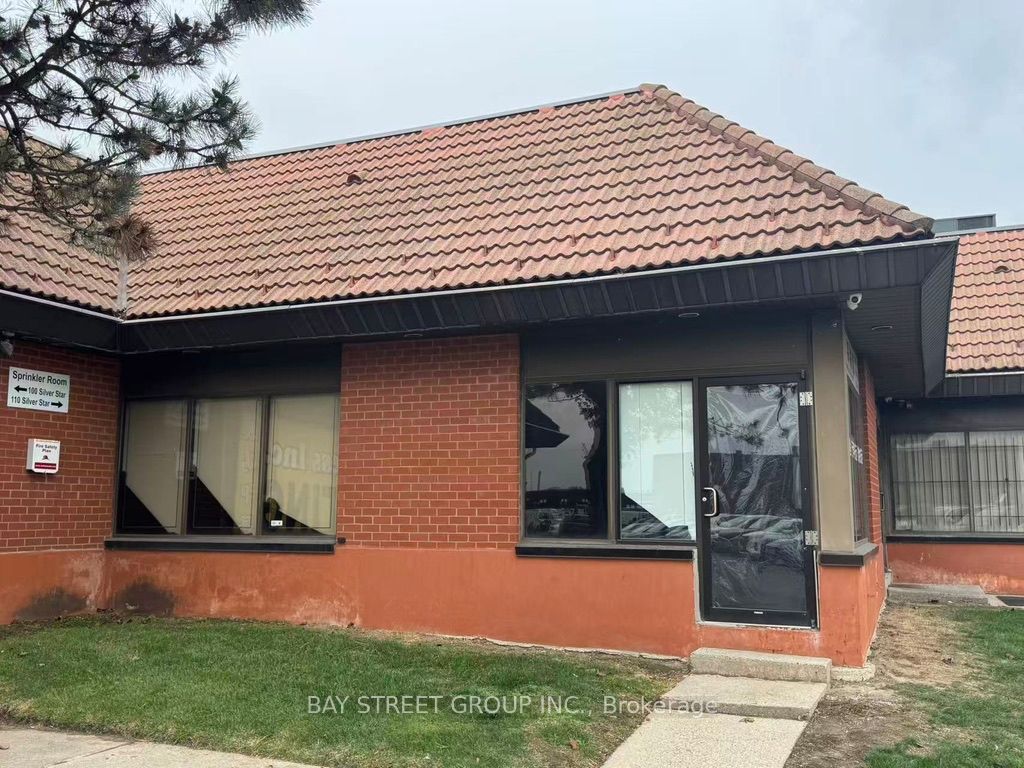 110 Silver Star Boulevard 103 Property Photo 1