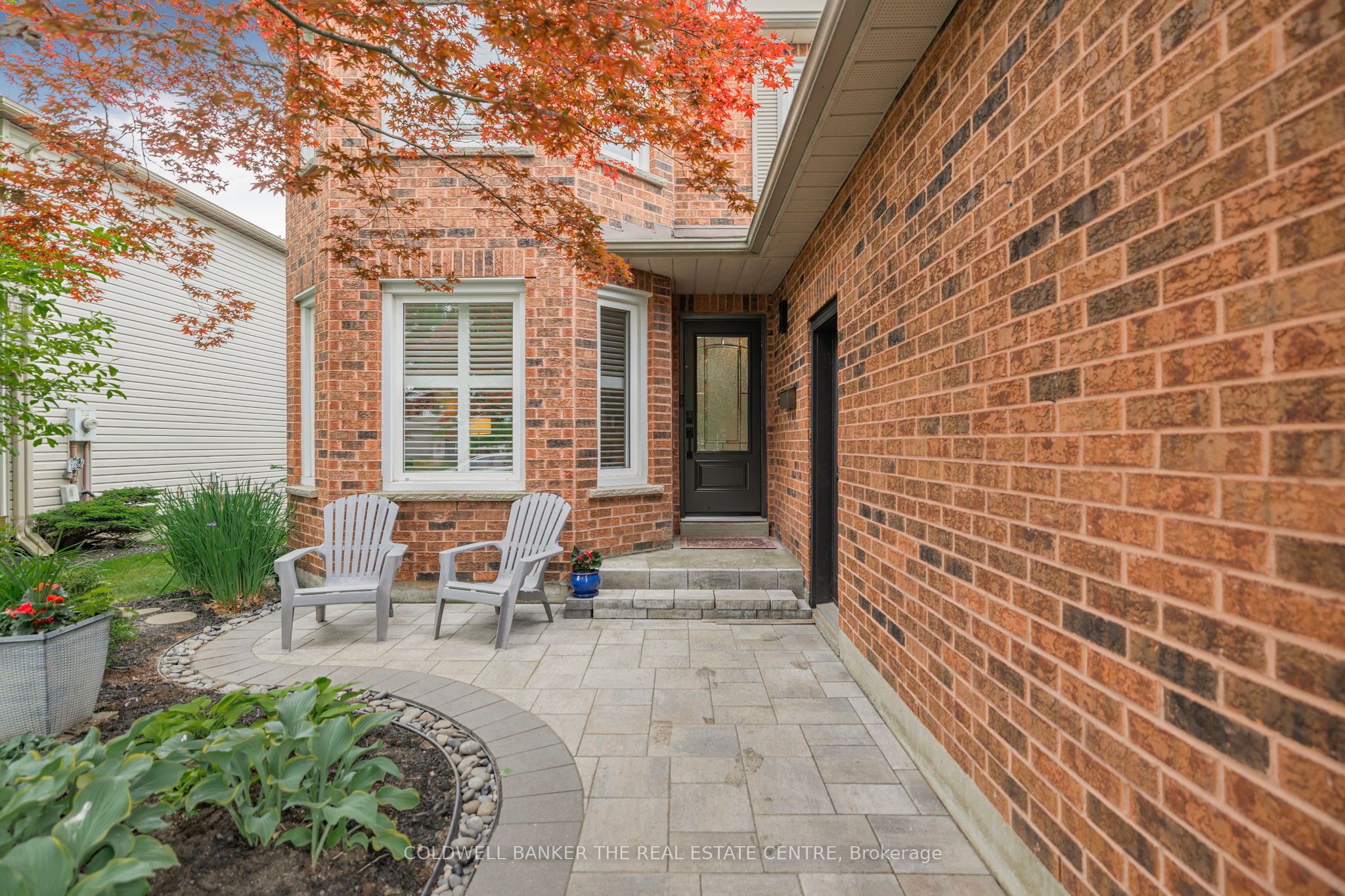856 Crowells Street Property Photo 2