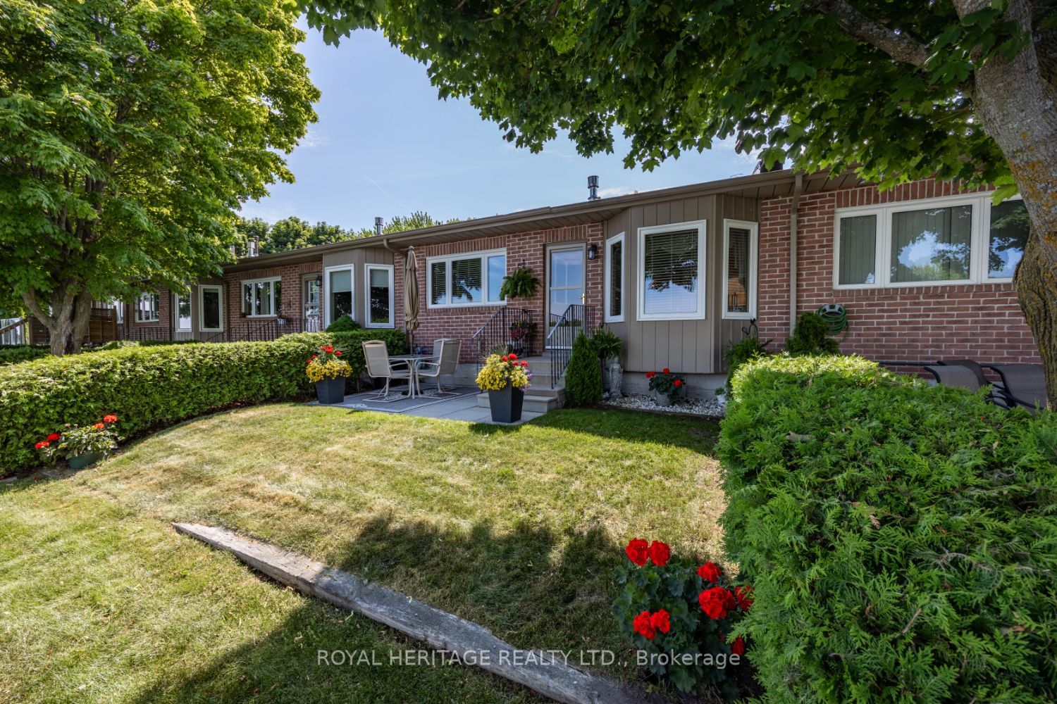 234 Water Street 15 Property Photo 1
