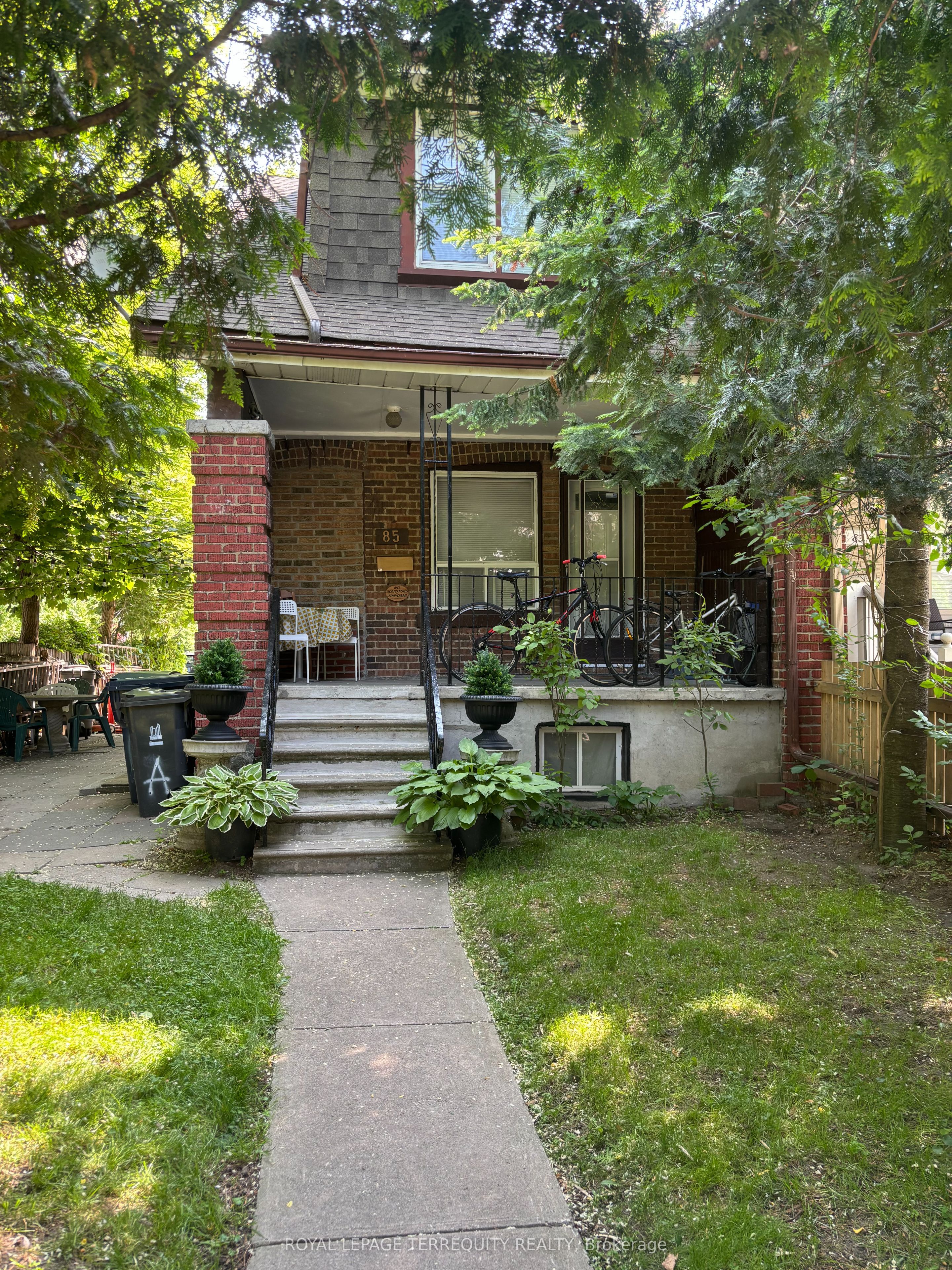 85 Linsmore Crescent Property Photo 1