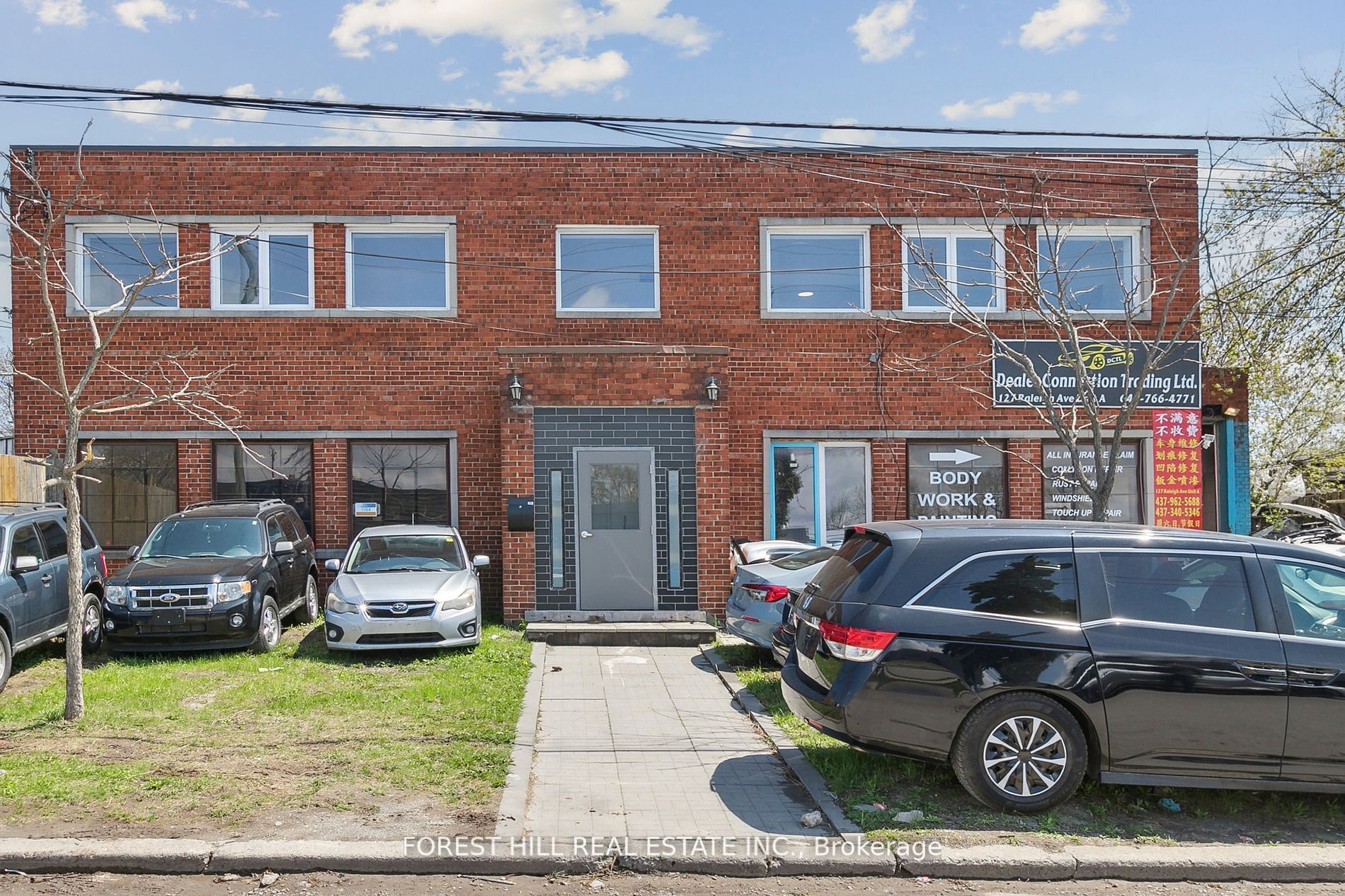 127 Raleigh Avenue #upper Property Photo 1
