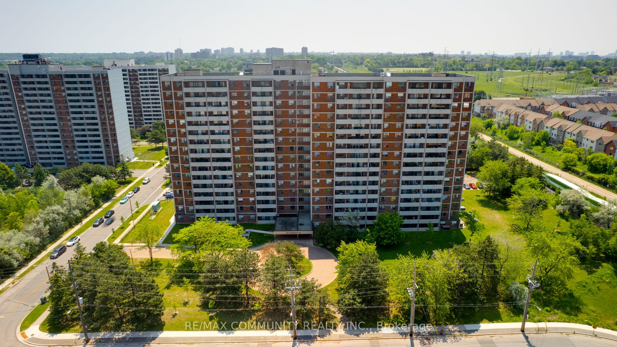 301 Prudential Drive 1002 Property Photo 2