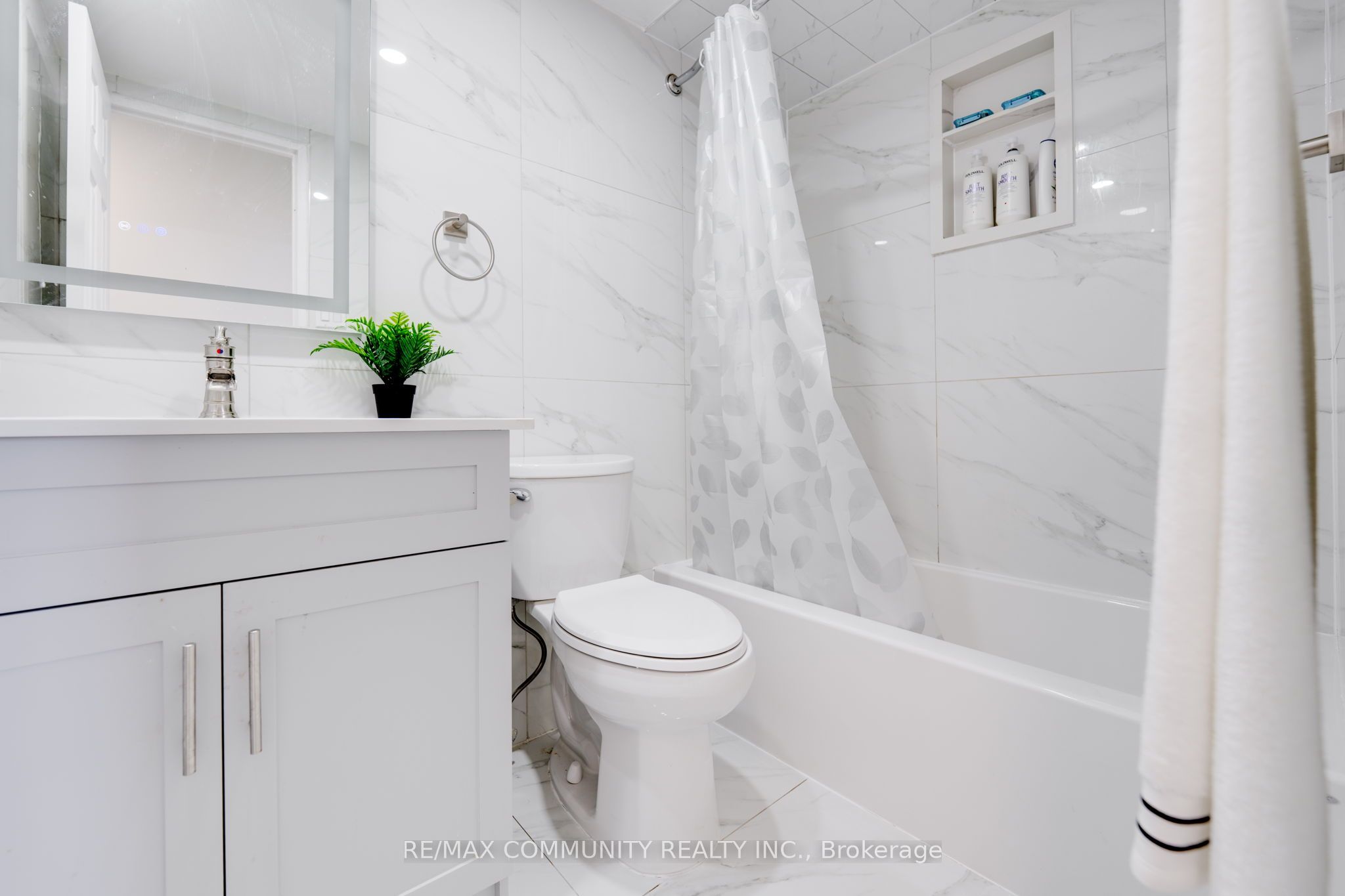 301 Prudential Drive 1002 Property Photo 9