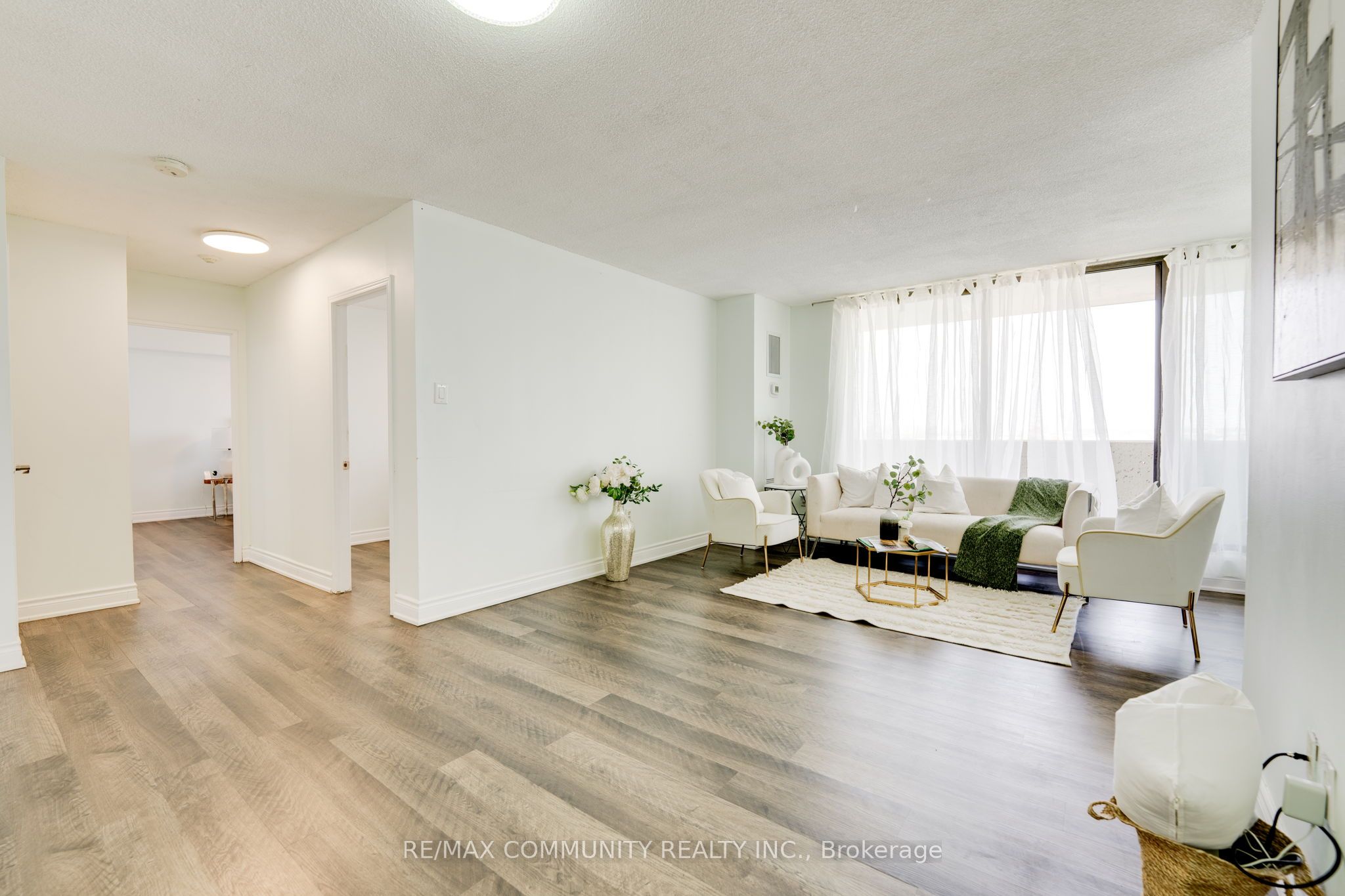 301 Prudential Drive 1002 Property Photo 10