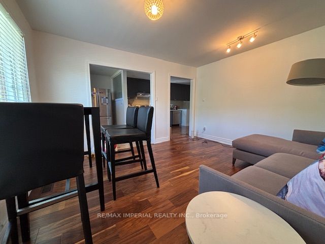 74 Wye Valley Road Property Photo 9