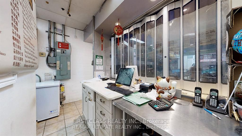 4438 Sheppard Avenue E 211 Property Photo 4