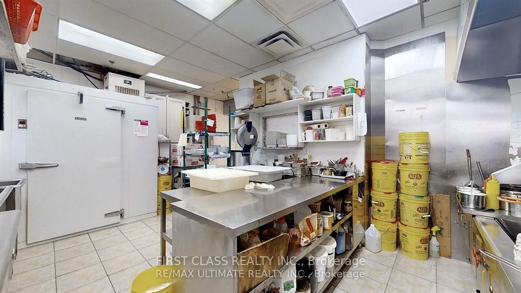 4438 Sheppard Avenue E 211 Property Photo 6