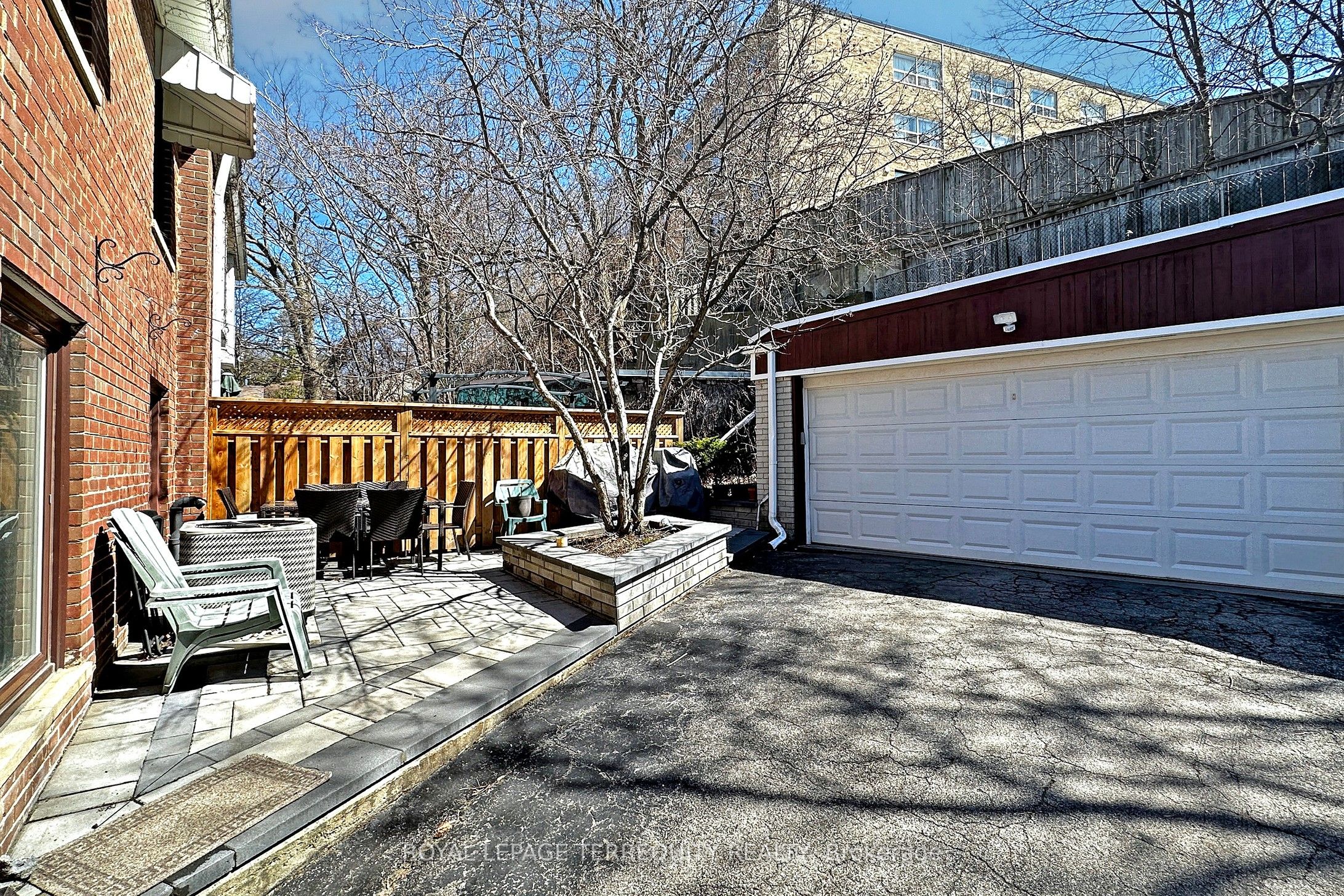 29 Love Crescent Property Photo 9