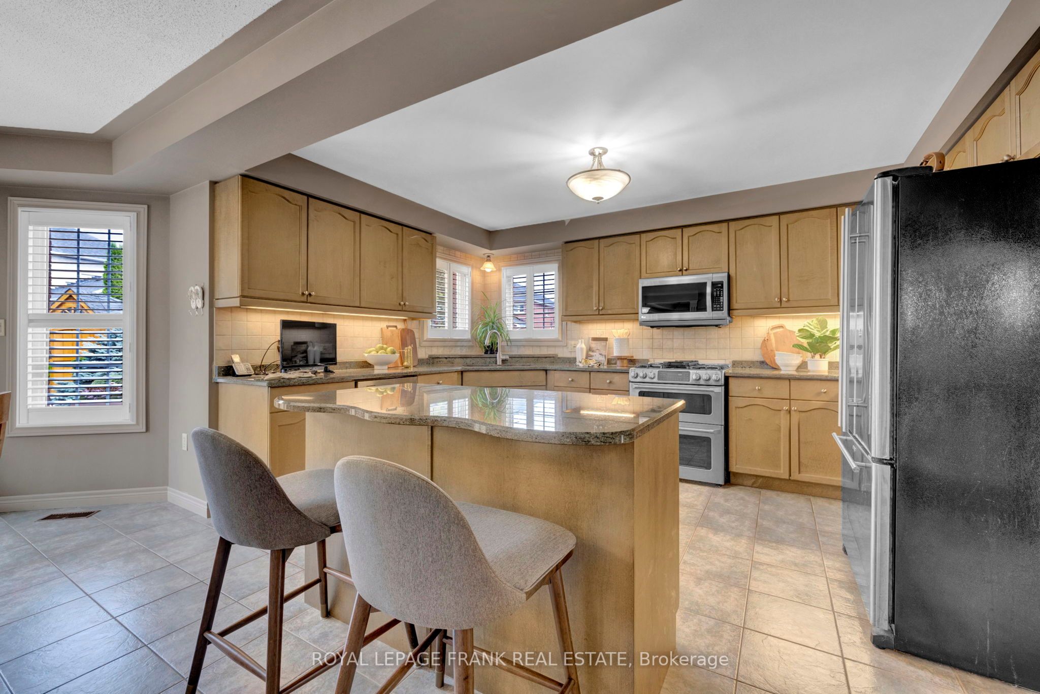 3497 Garrard Road Property Photo 11