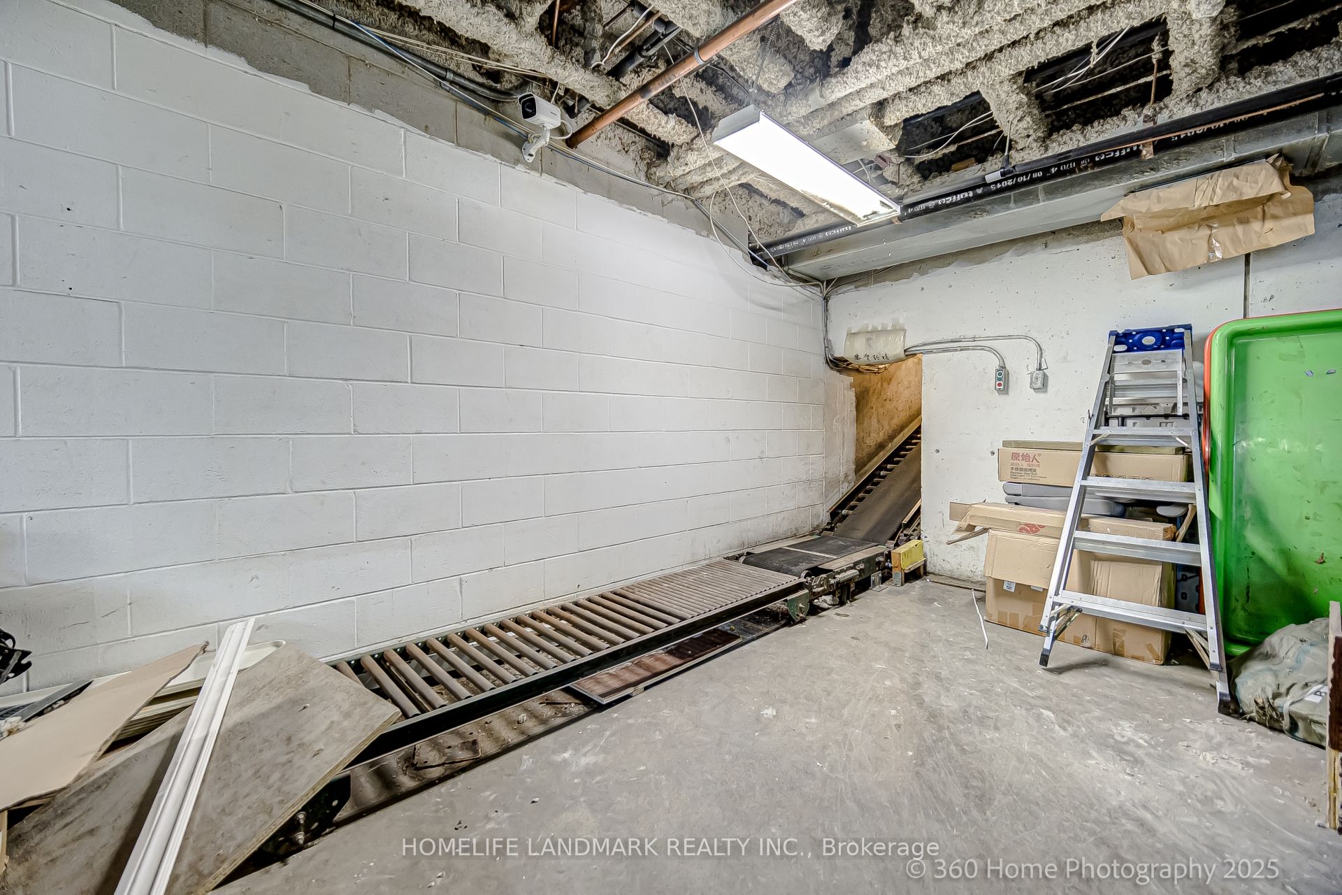 2301 Brimley Avenue Unit 302 Property Photo 20