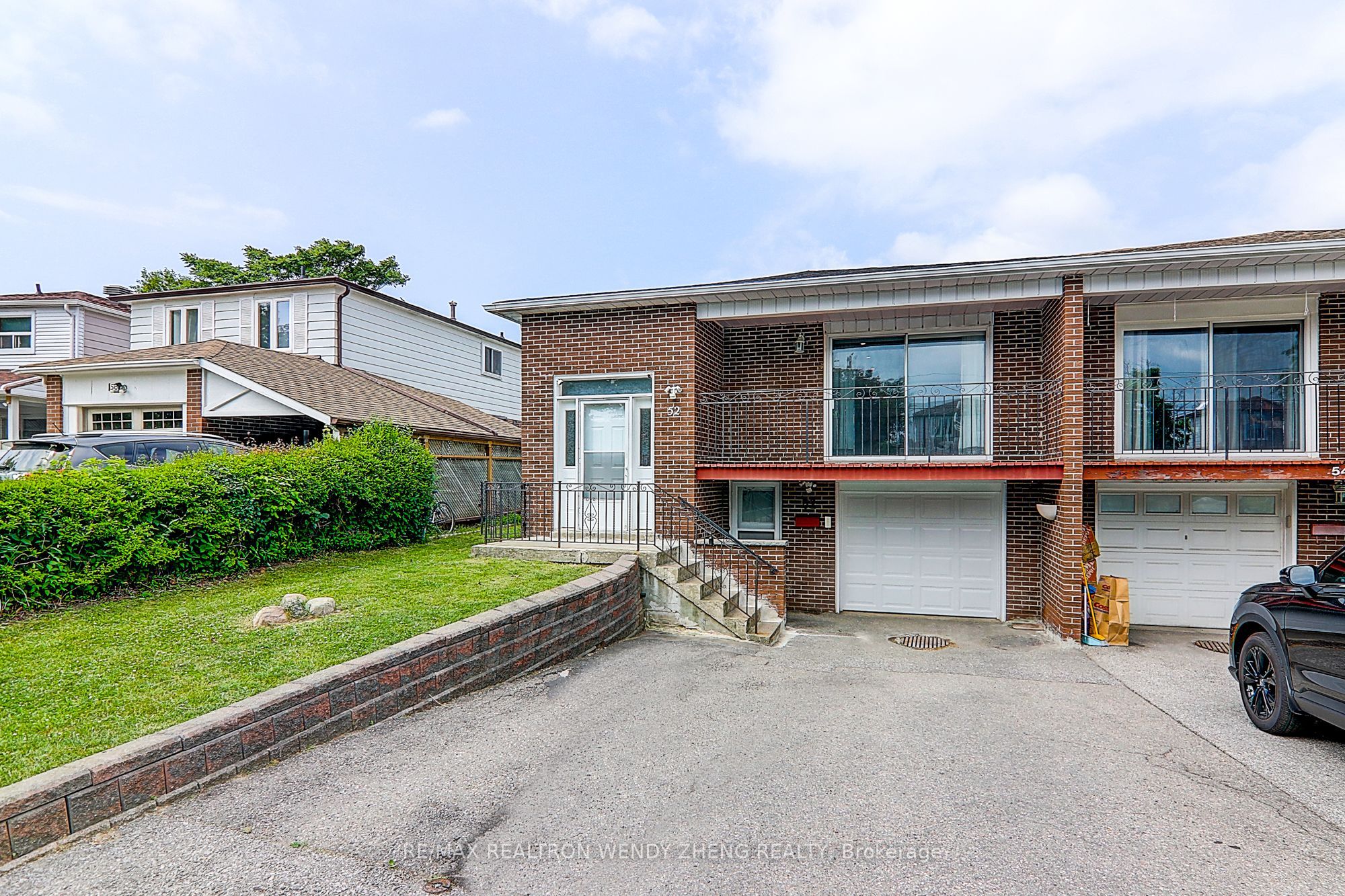 52 Baylawn Drive Property Photo 1