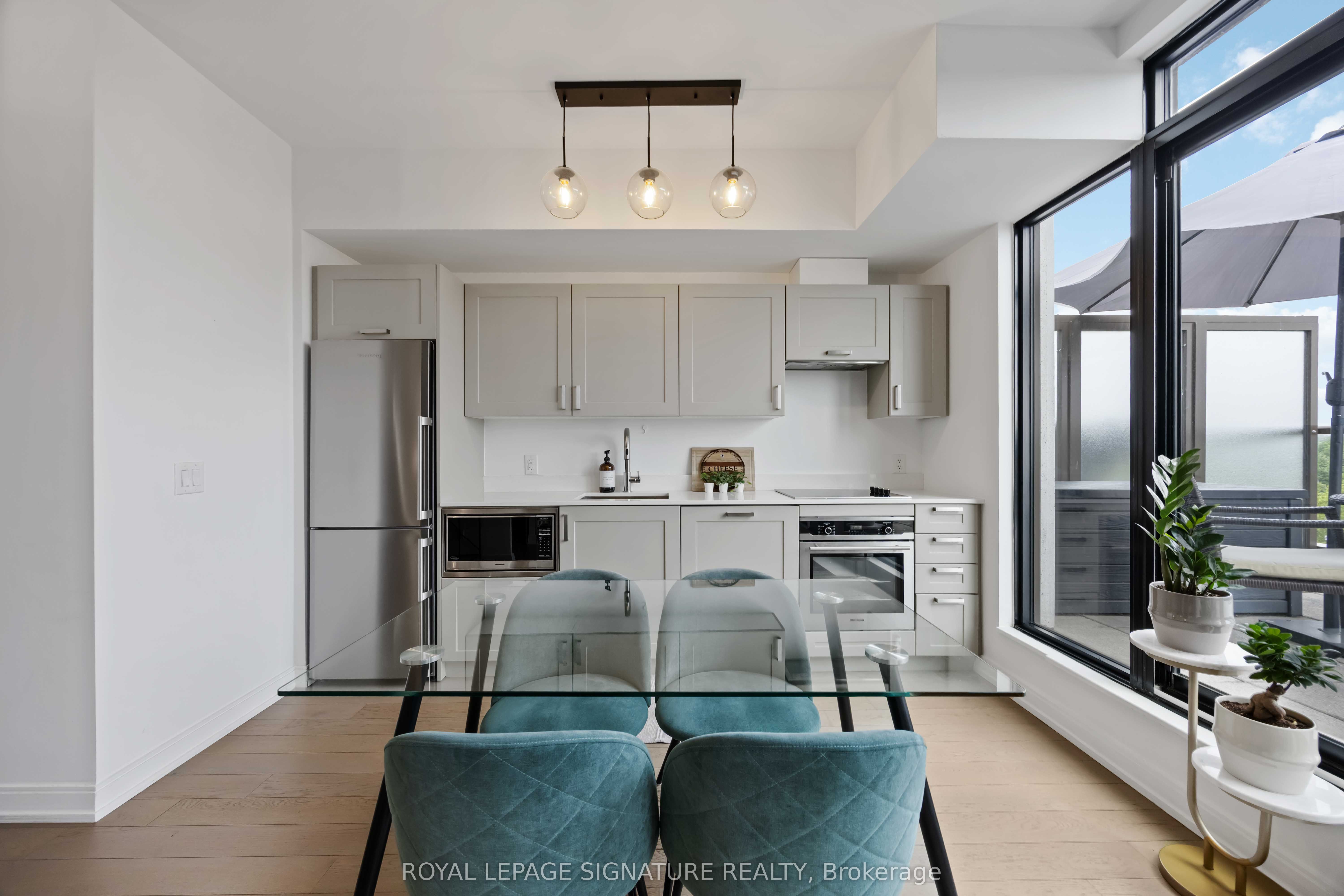 1100 Kingston Road 513 Property Photo 1