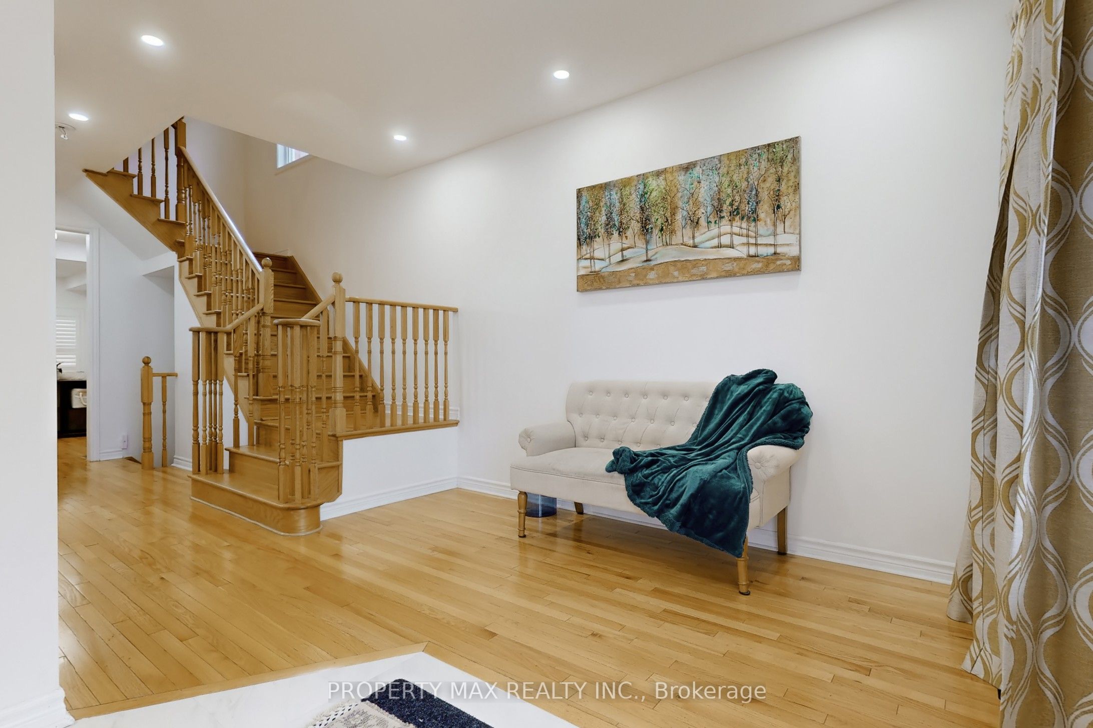 1577 Brandy Court Property Photo 12