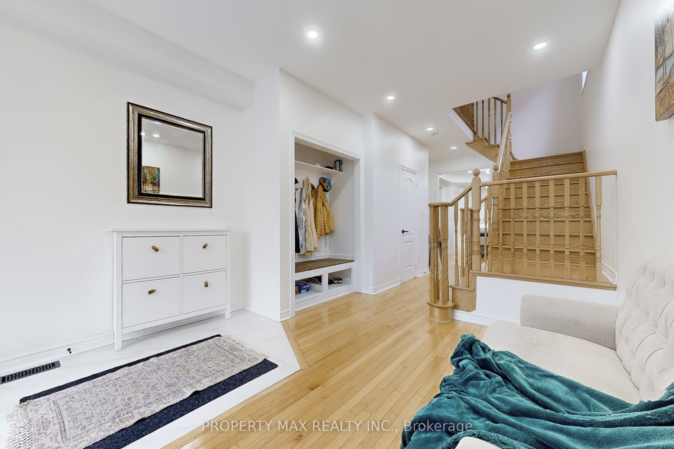 1577 Brandy Court Property Photo 13