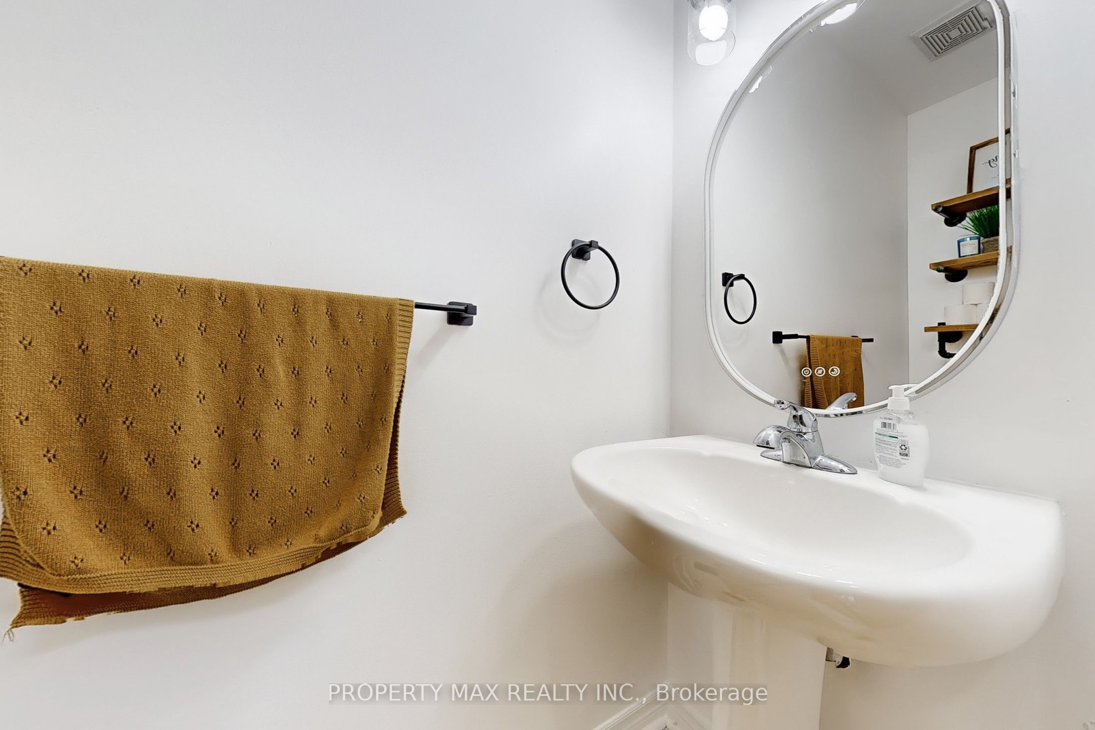 1577 Brandy Court Property Photo 15