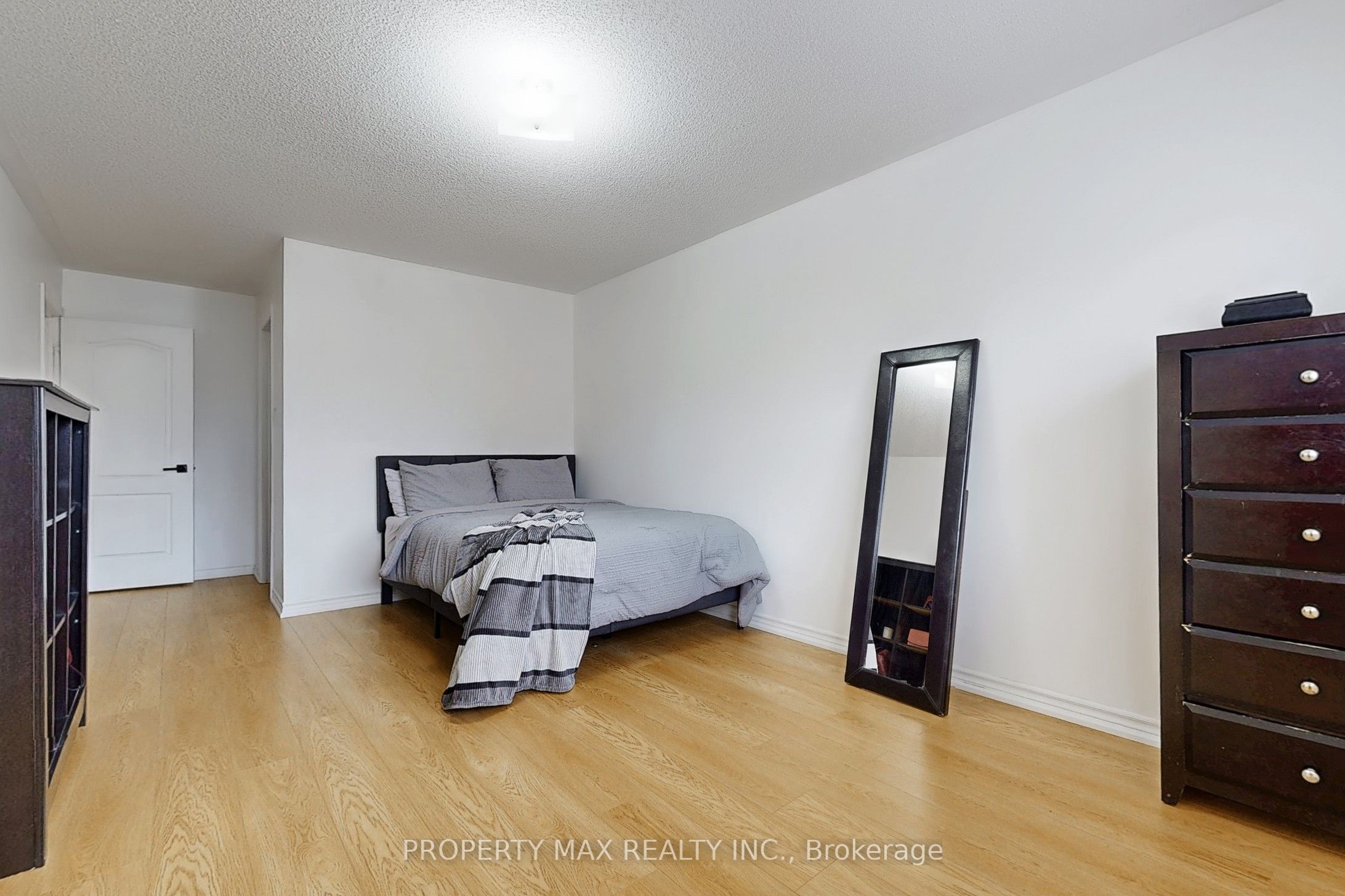 1577 Brandy Court Property Photo 22
