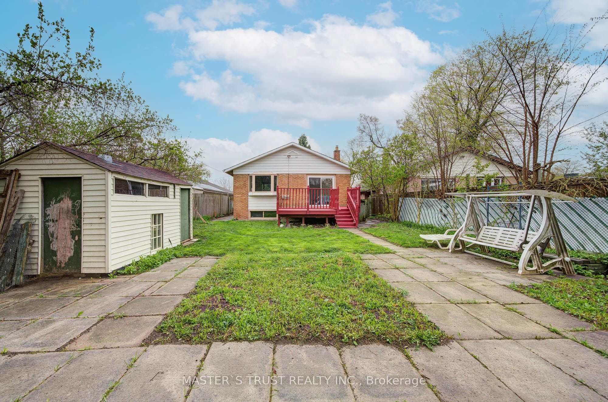 30 Deerfield Road Property Photo 37
