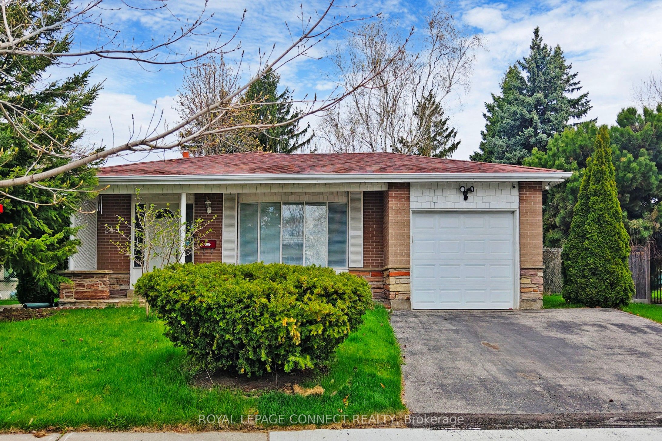 24 Grovenest Drive Property Photo 1