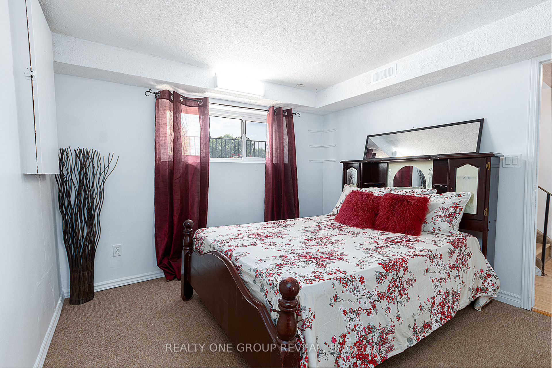 822 Kilkenny Court N Property Photo 14
