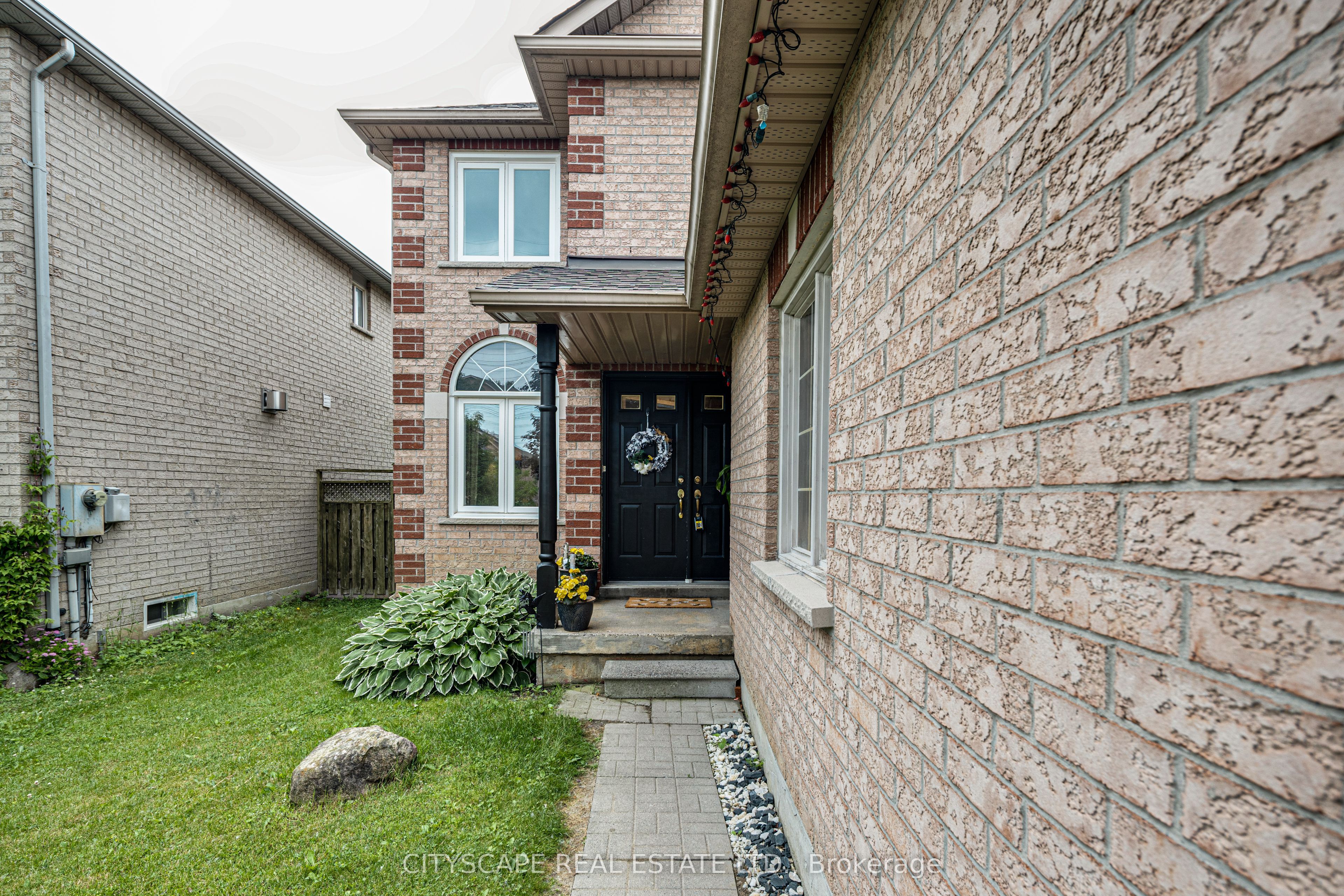 1113 Gossamer Drive Property Photo 5