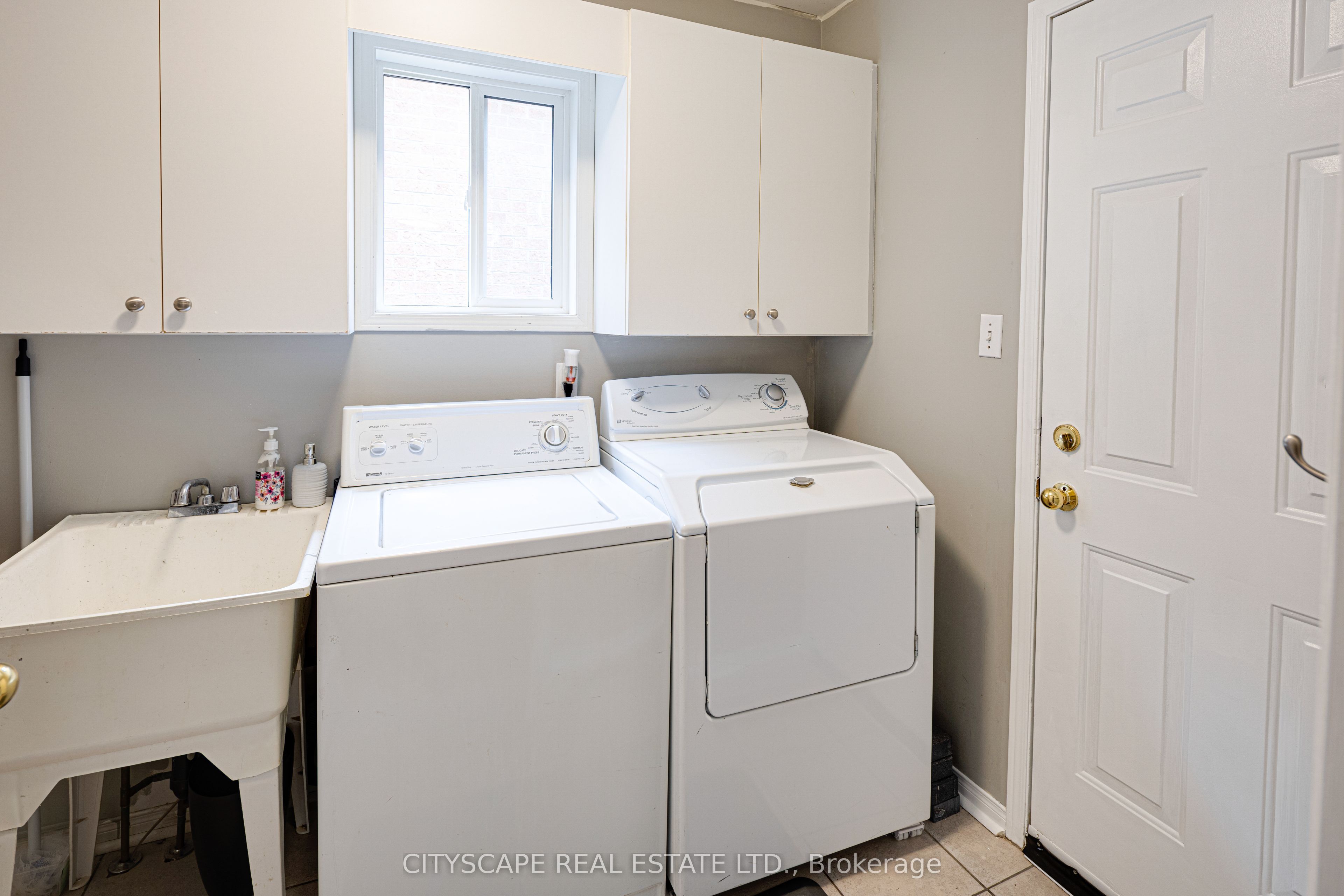 1113 Gossamer Drive Property Photo 23