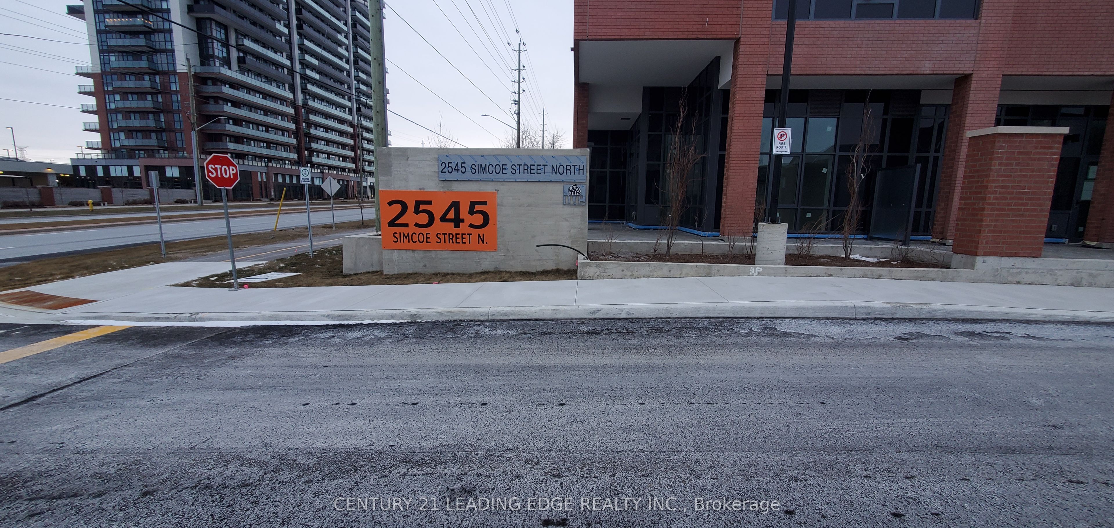 #1902 - 2545 Simcoe Street Property Photo 1