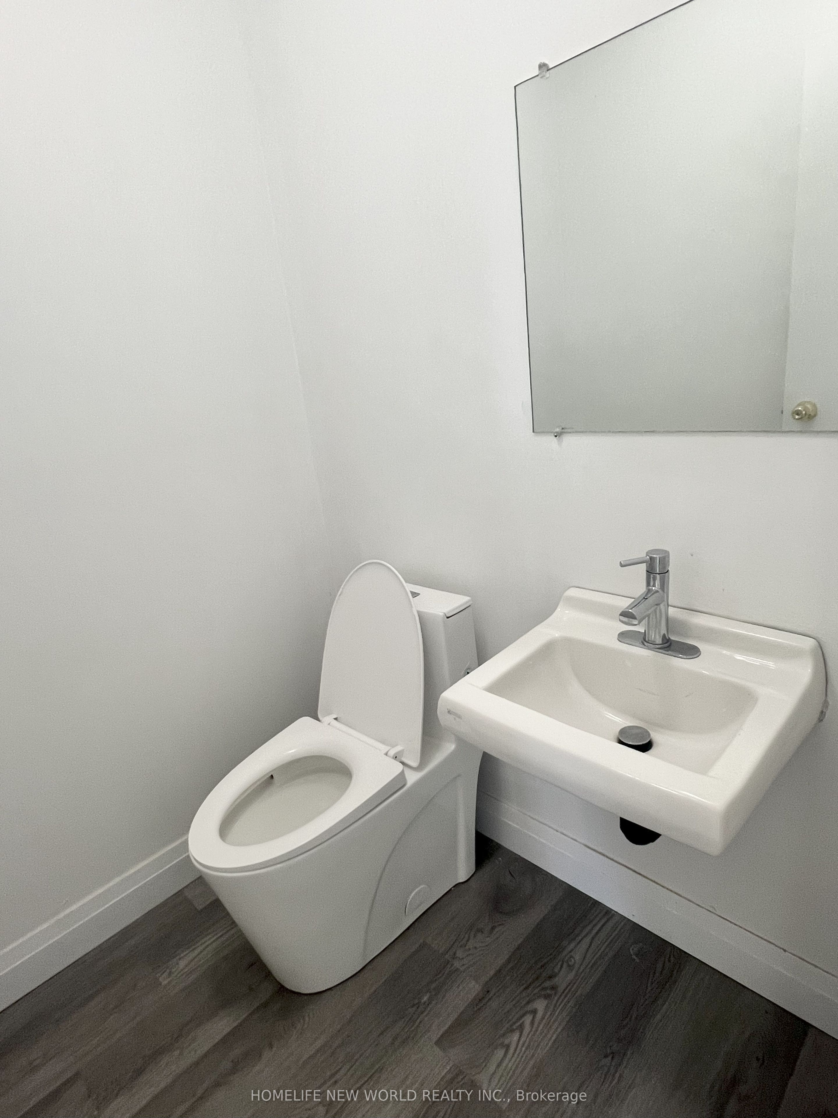 50 Silver Star Boulevard 208 Property Photo 5