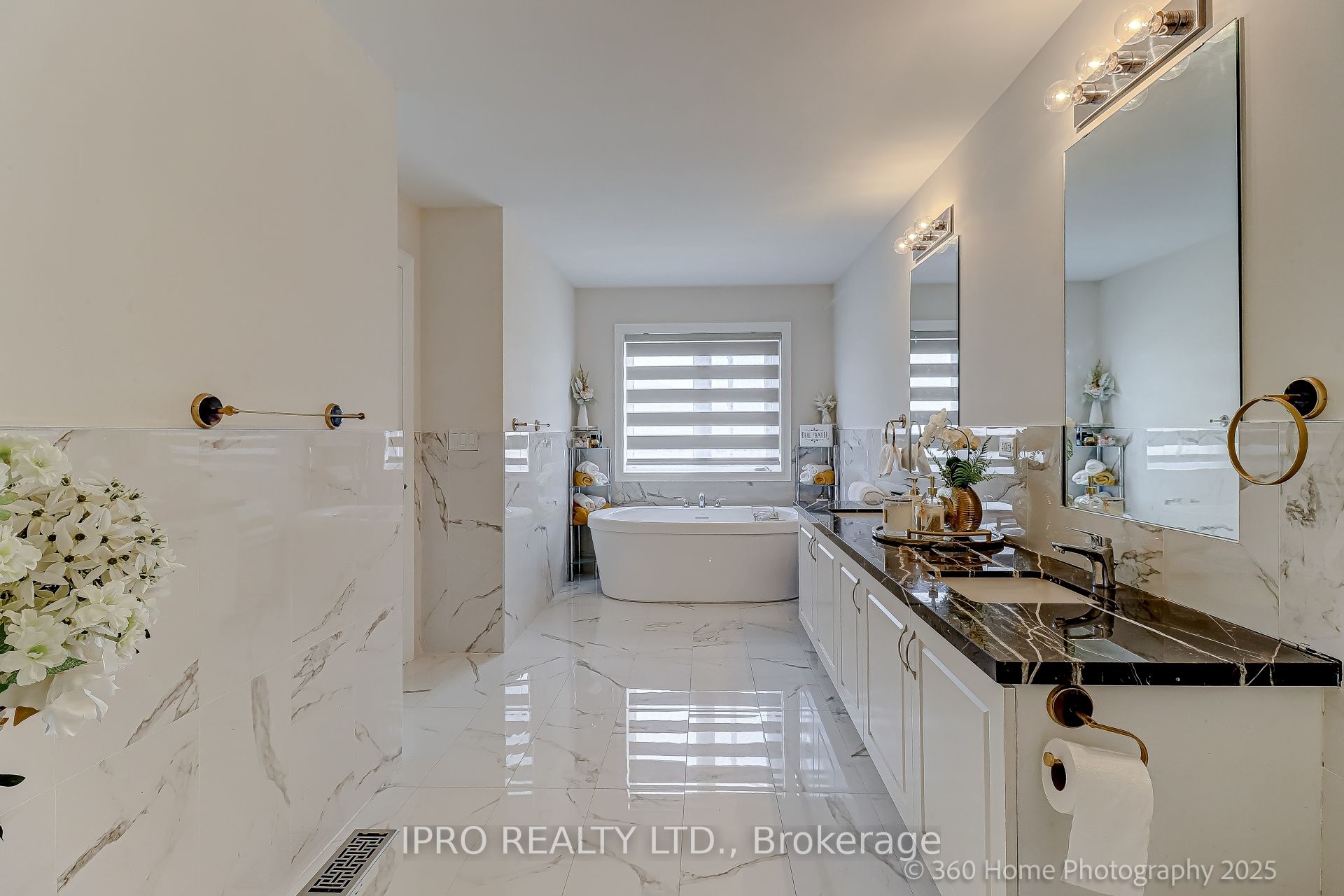 2486 Florentine Place Property Photo 2